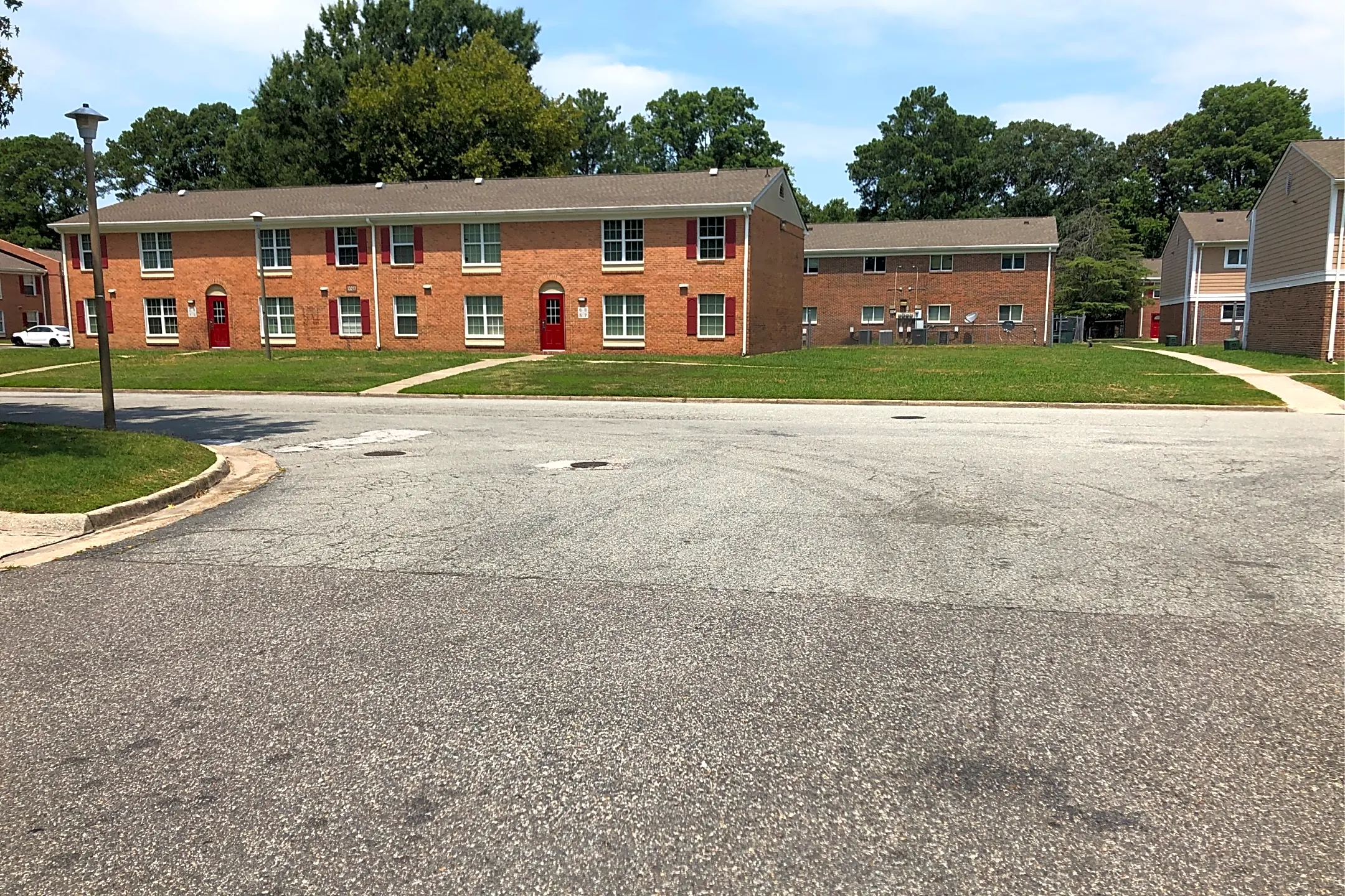 Aqueduct Apartments 1320913219 AQUEDUCT DR Newport News, VA