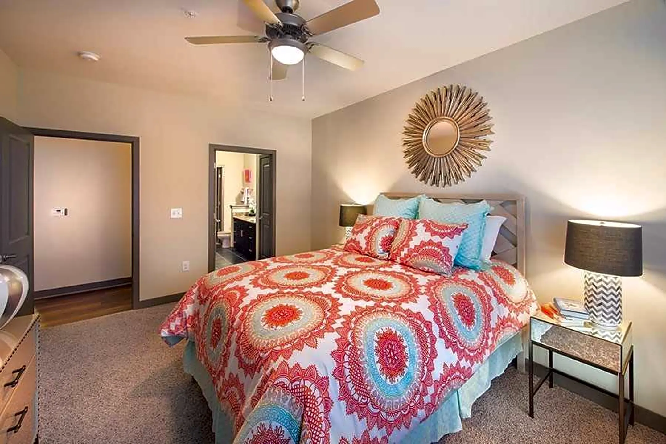 Bedroom - Apartments at Stone Oak - San Antonio, TX