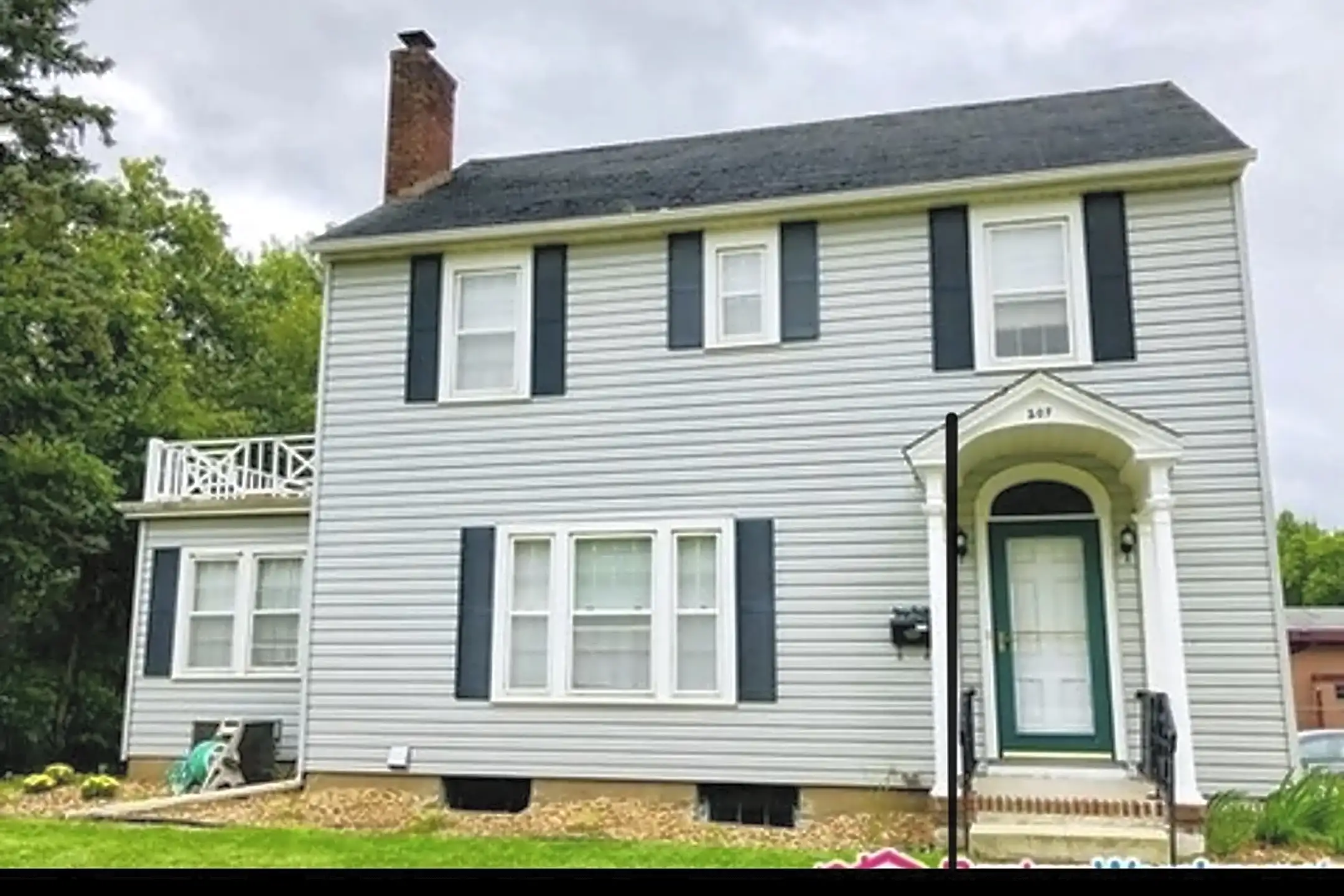 207 W 2nd St Chaska, MN Houses for Rent Rent.