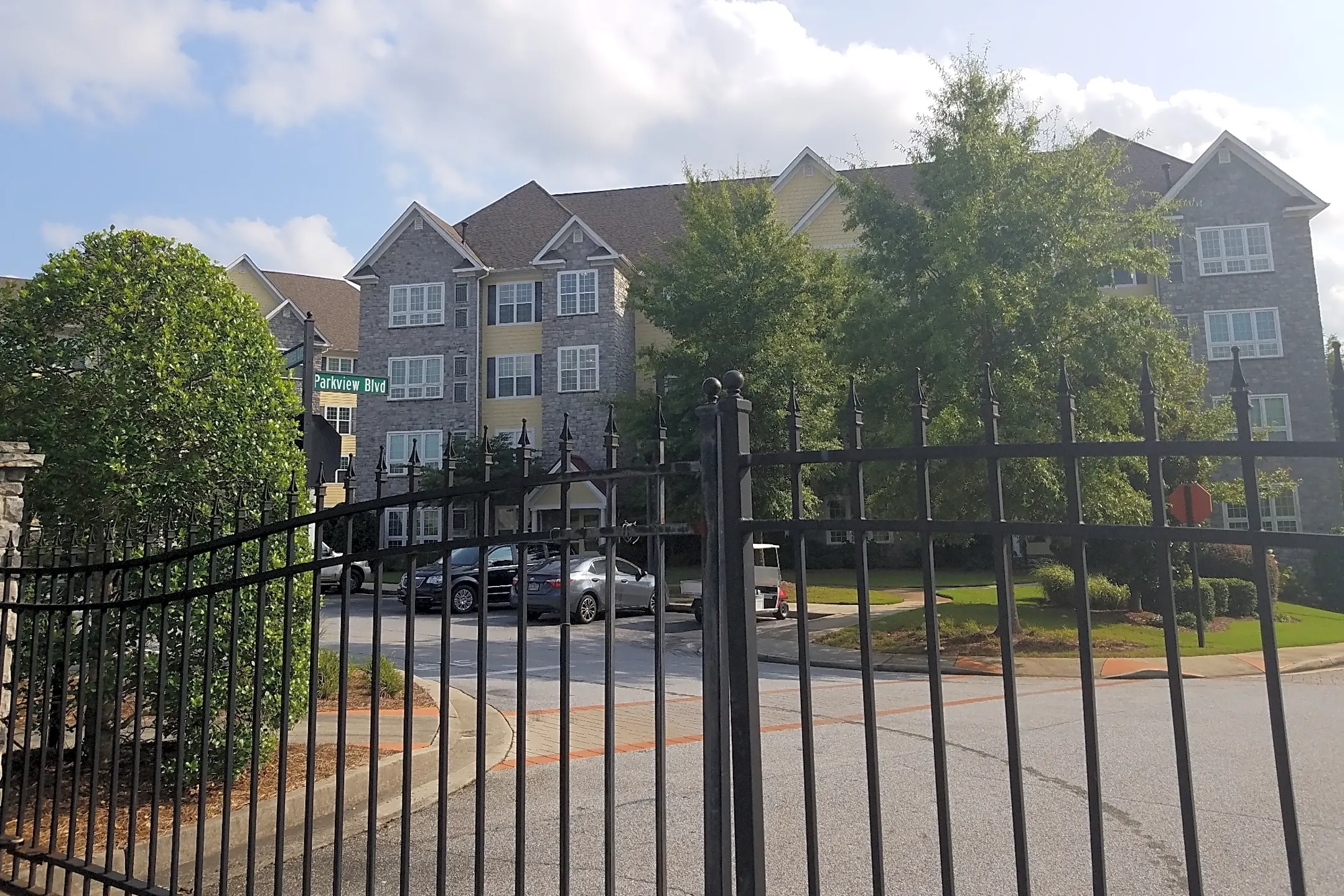 PARK SPRINGS 500 Springhouse Cir Stone Mountain, GA Apartments for