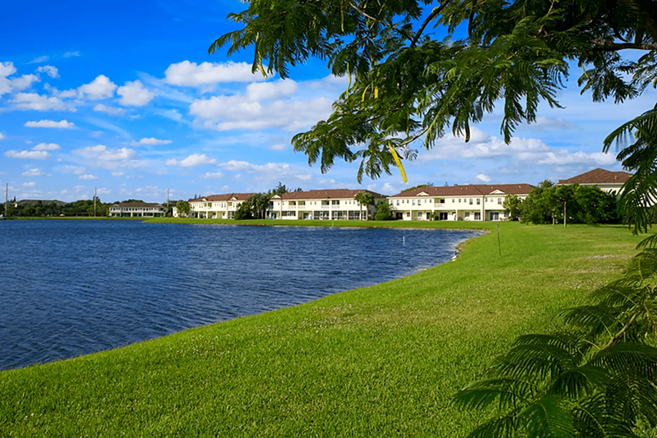 Emerald Lake Palm Springs, FL 33461