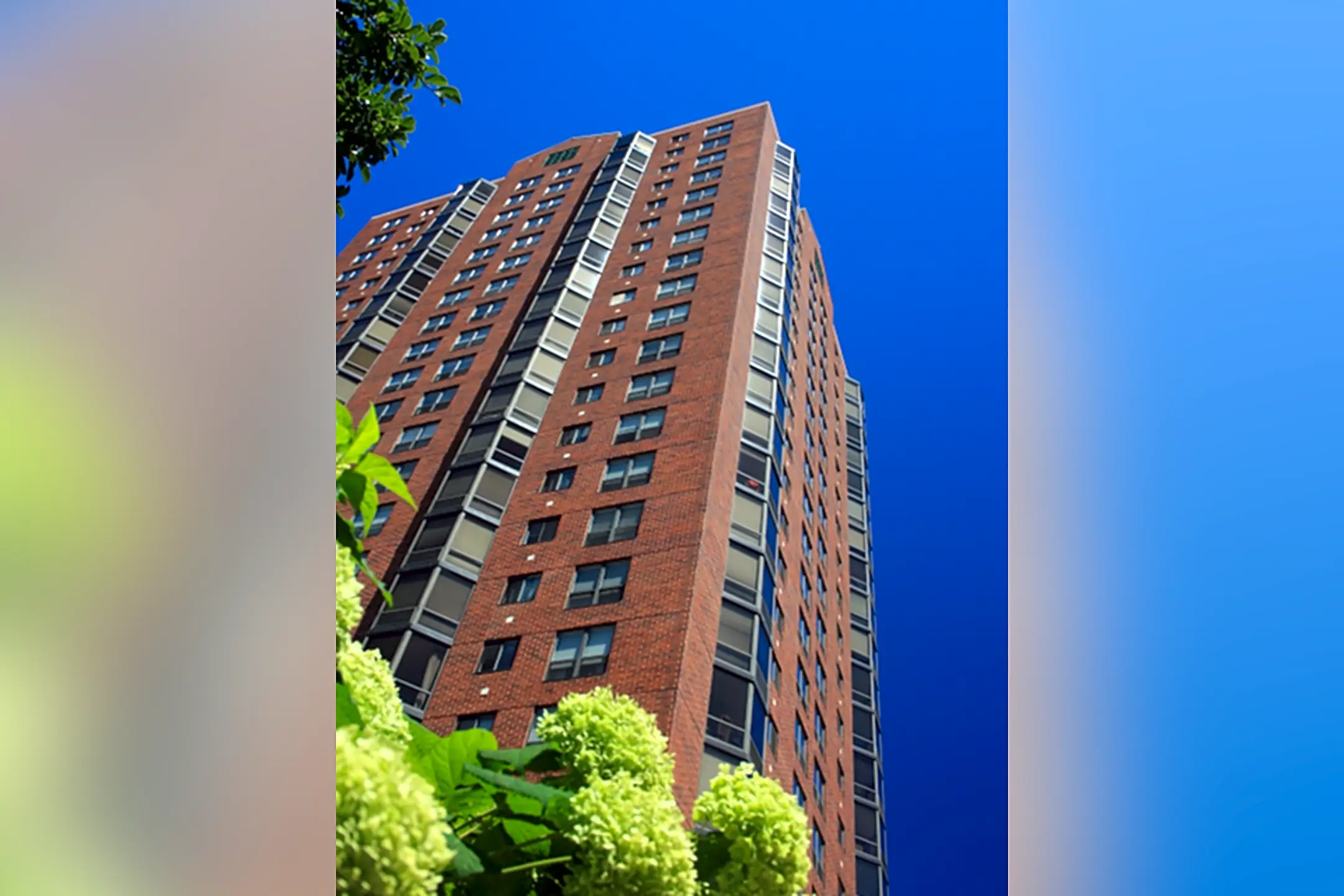 Yankee Hill Apartments 626 E Kilbourn Ave Milwaukee, WI Apartments for Rent Rent.