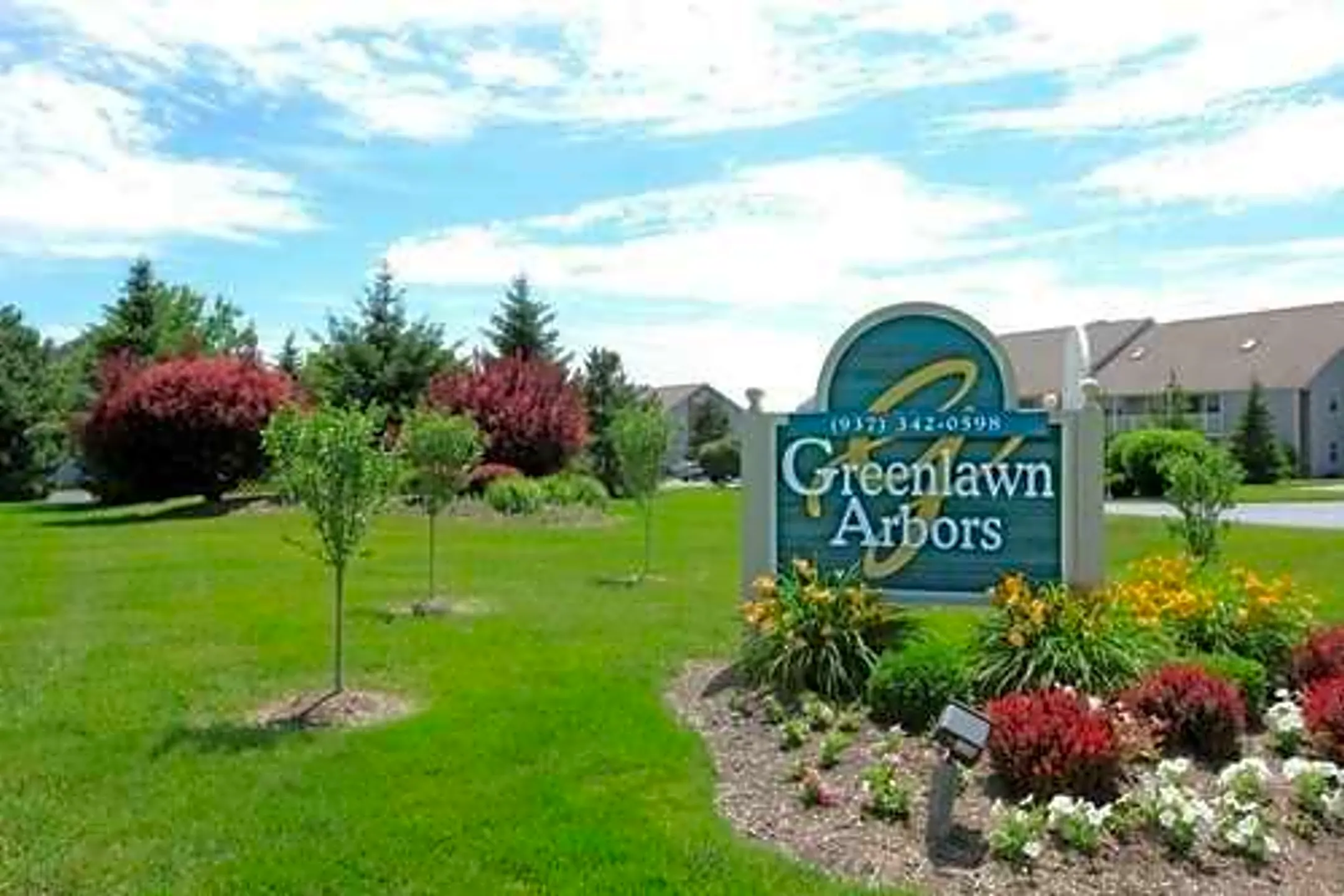 Greenlawn Arbors 715 Villa Rd Springfield, OH Apartments for Rent