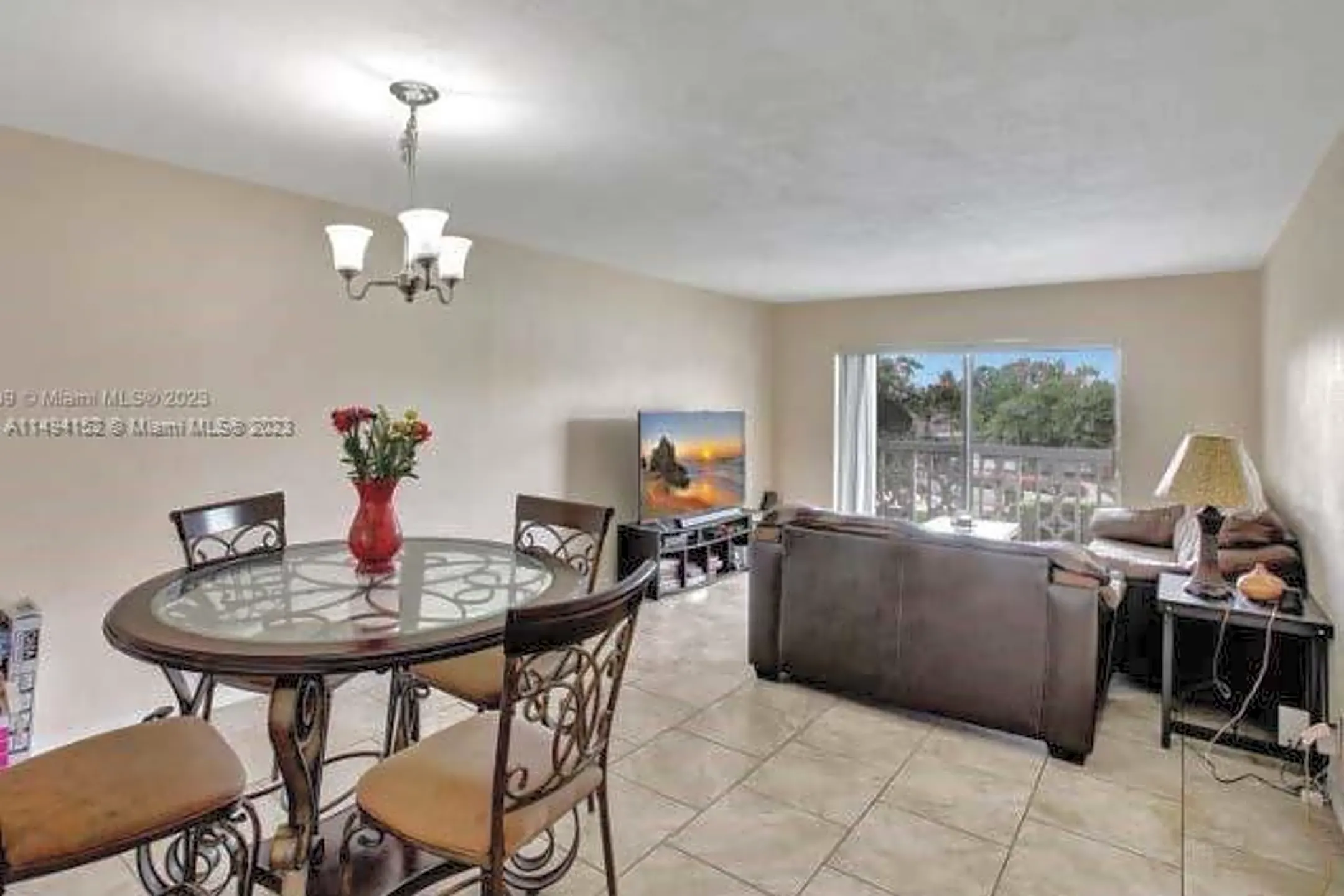 4200 NW 3rd Ct 4200 NW 3rd Ct unit 311 Plantation, FL Condos for