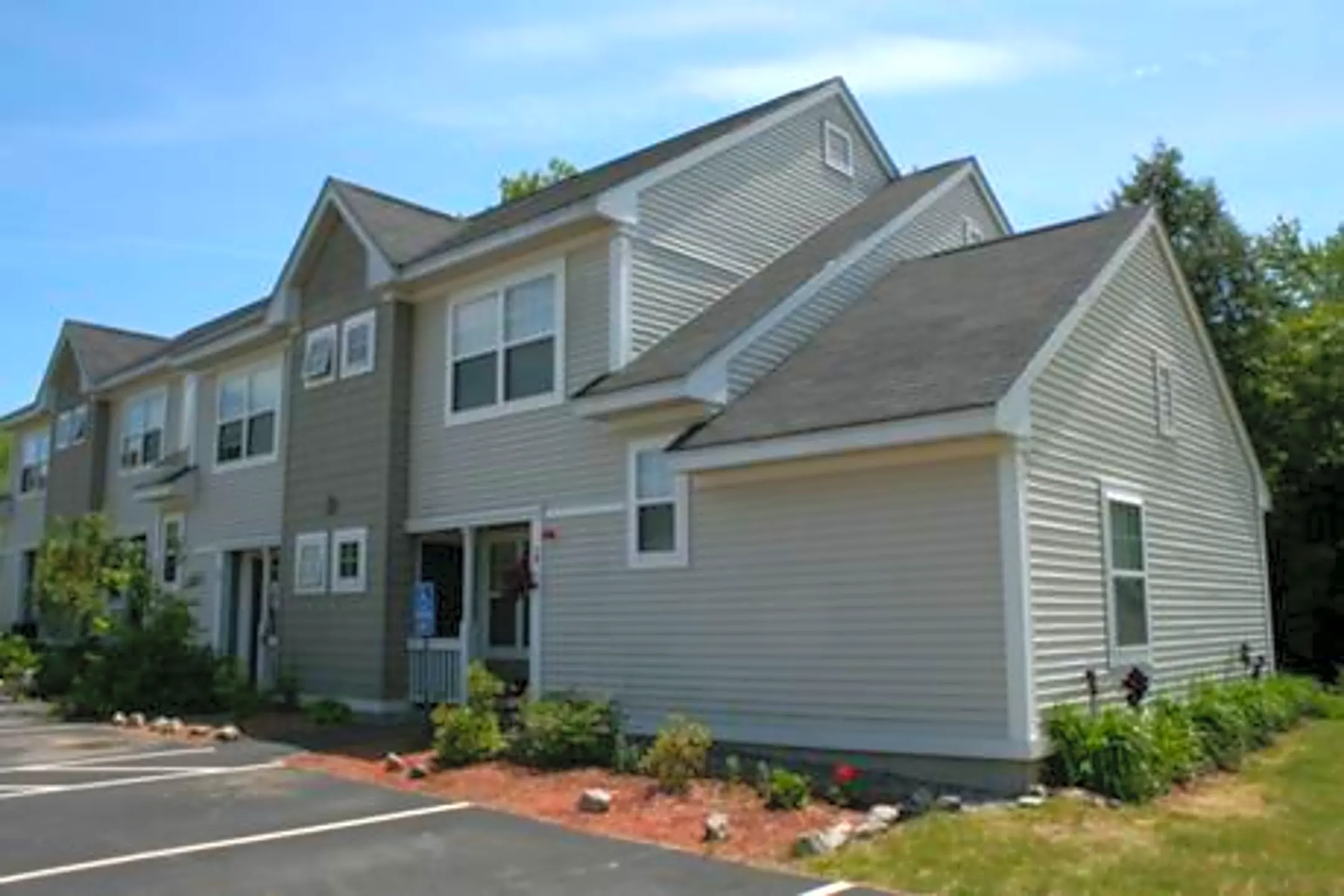 Woodland Commons Kittery, ME 03904