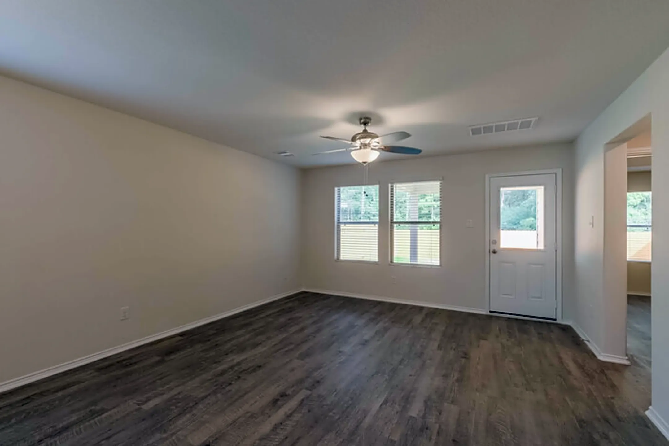 Dining Room - 9258 Laiden Crk Trl - Conroe, TX