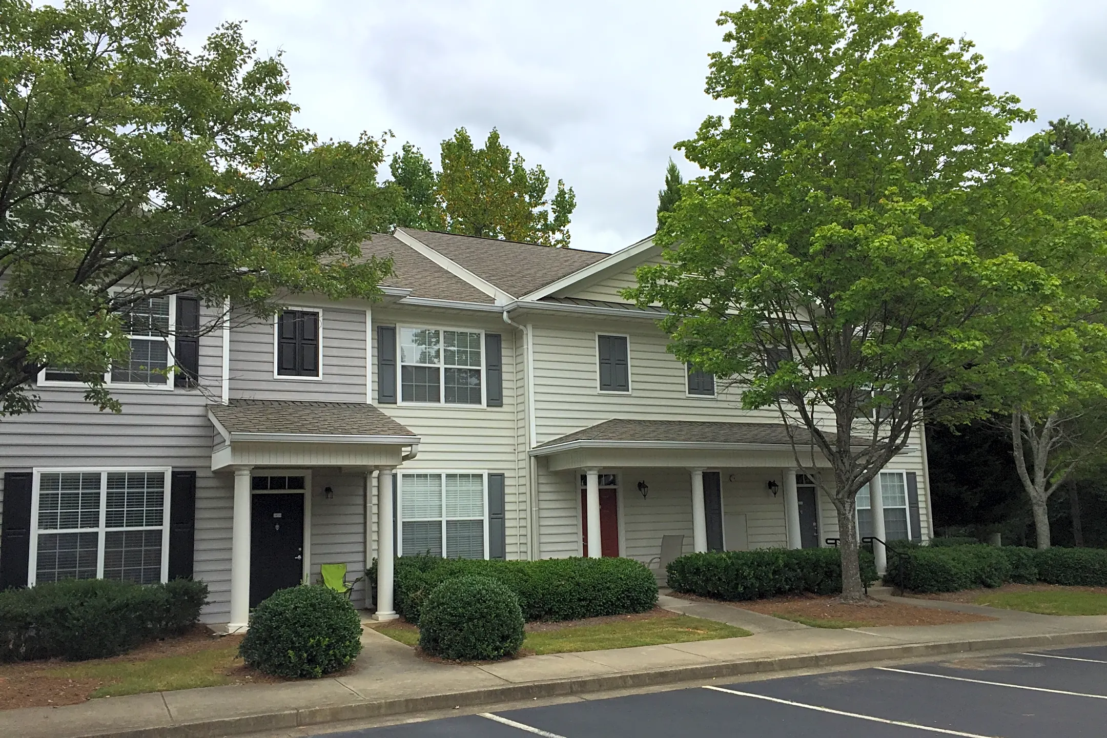 The Estates at Johns Creek Apartments - Johns Creek, GA 30005