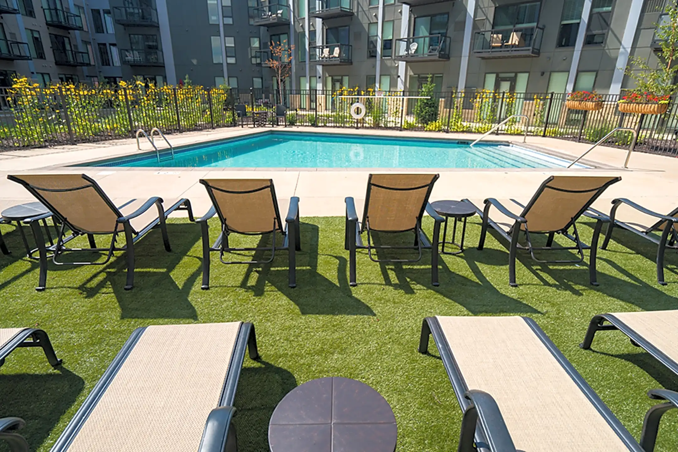 One Southdale Place Apartments Edina, MN 55435