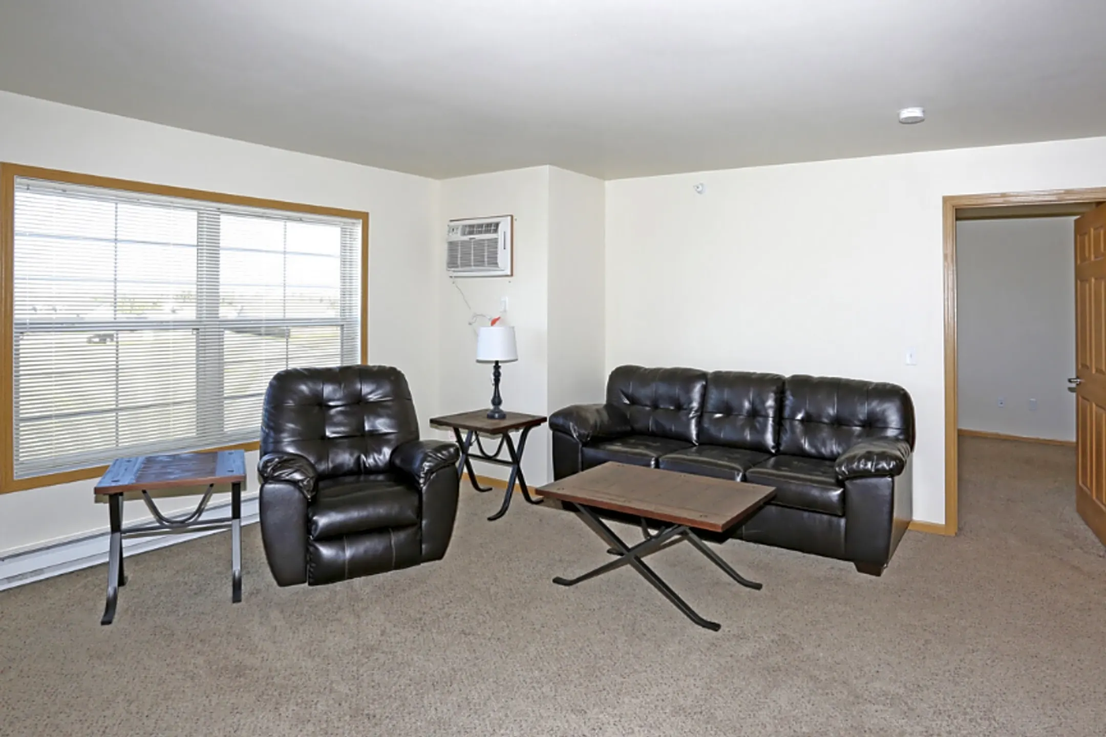 Living Room - Stanley Square Apartments - Stanley, ND