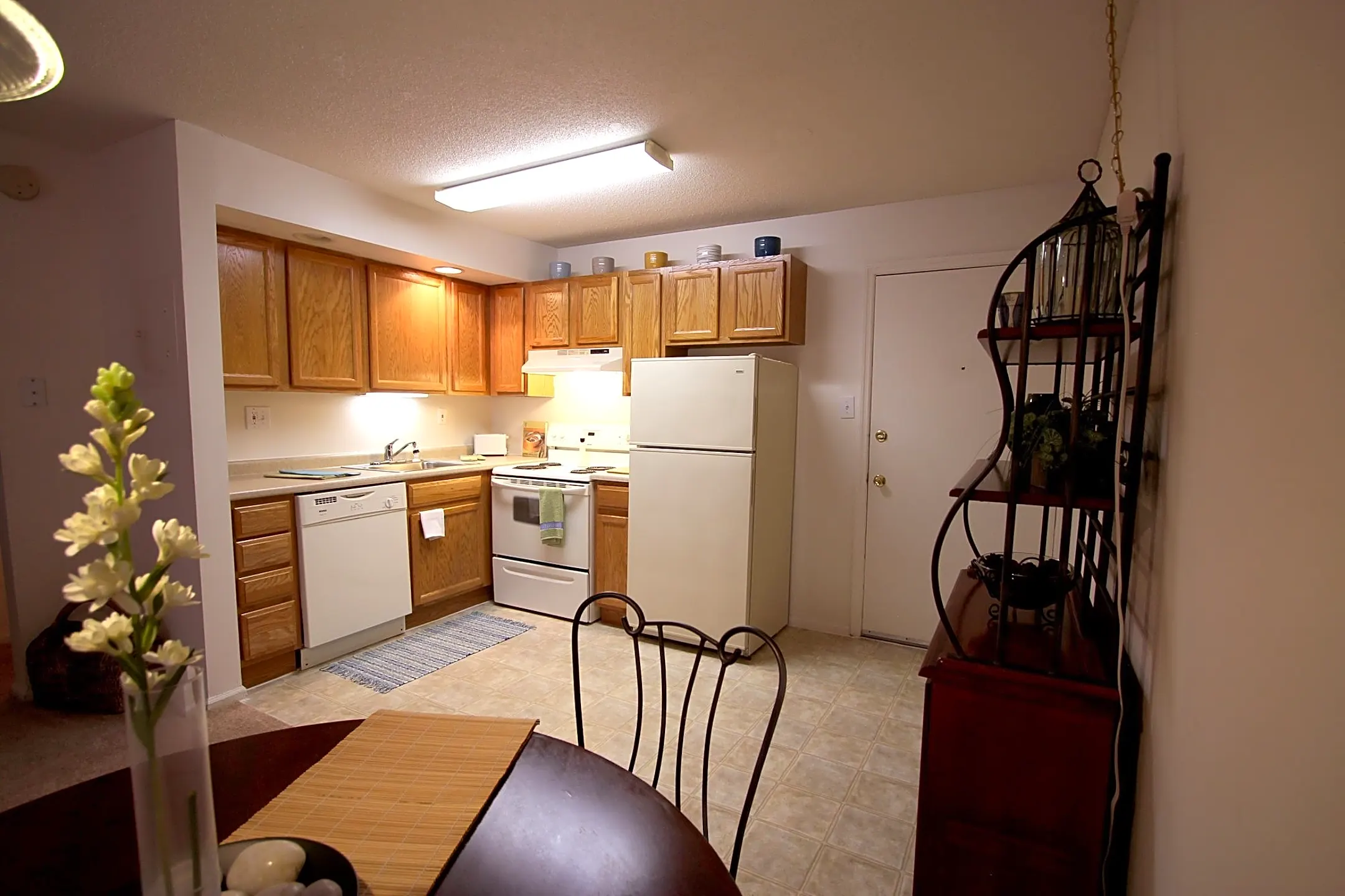 Turtle Creek Apartments Indianapolis, IN 46260