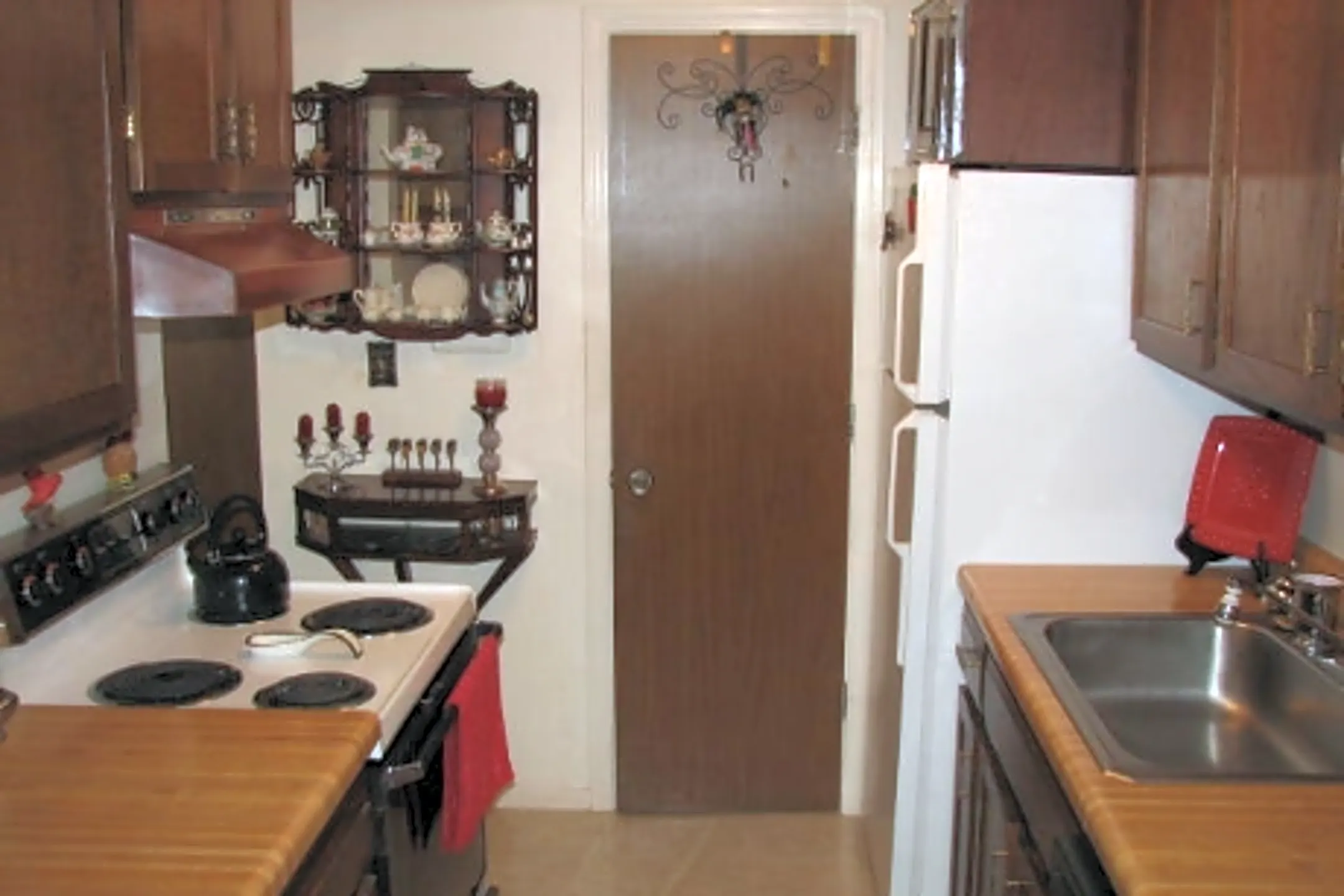 Hyannis House 290 W Main St Hyannis, MA Apartments for Rent Rent.