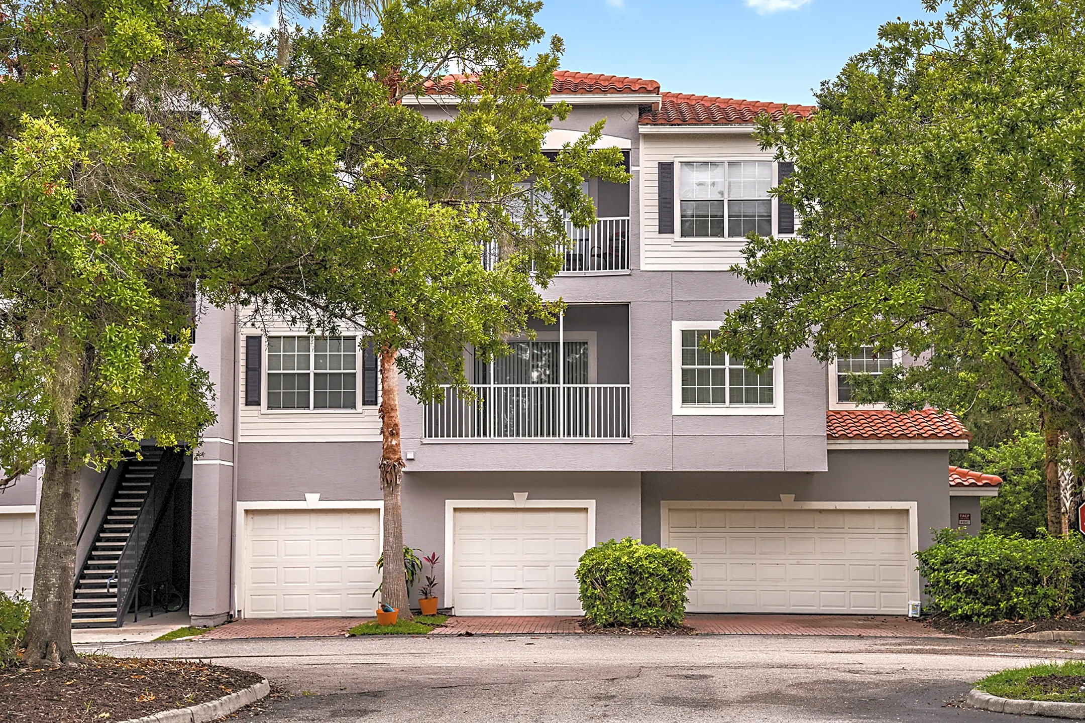 Yacht Club at Heritage Harbour 6510 Anchor Loop Bradenton, FL