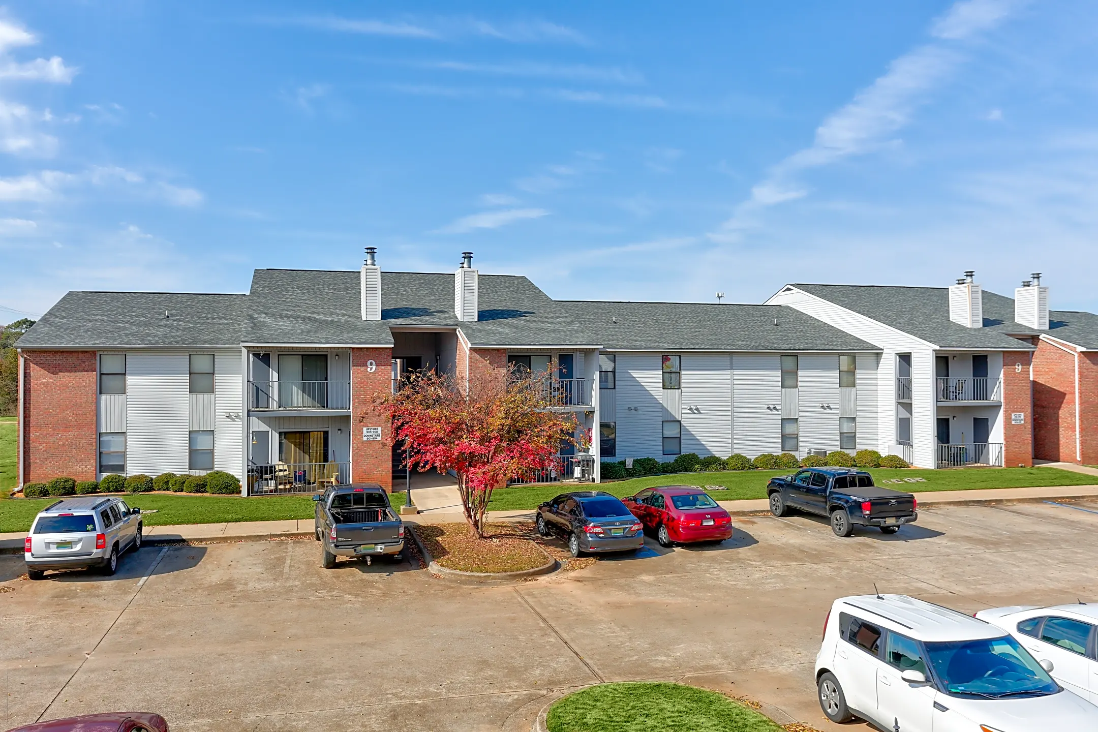 Arbor Village Apartments - Muscle Shoals, AL 35661