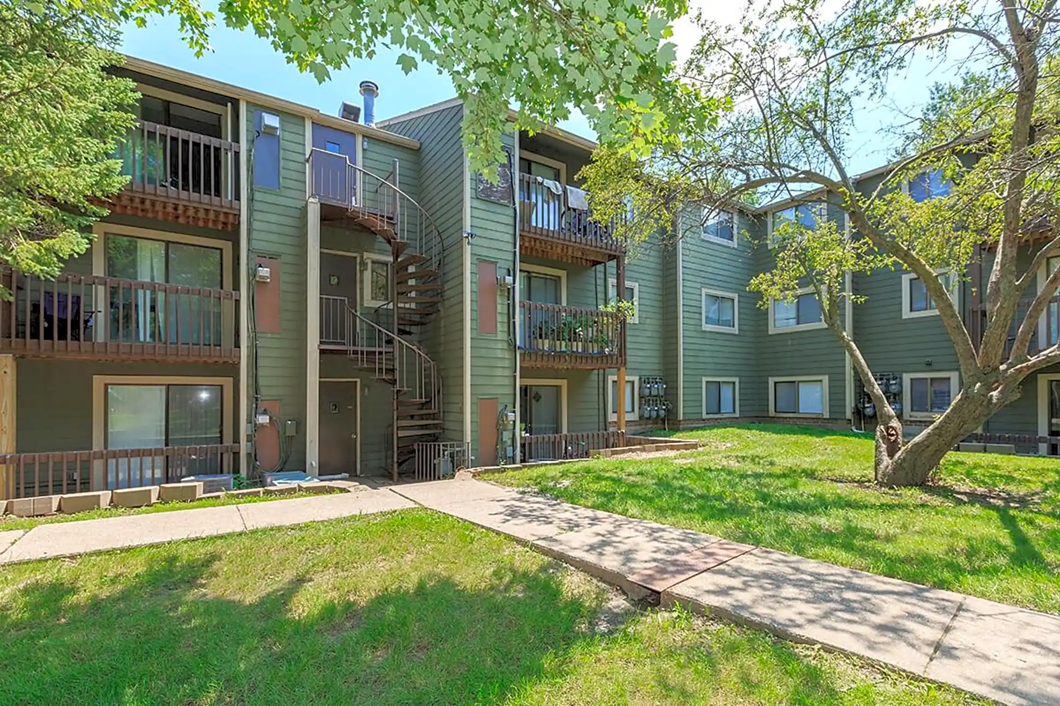 Pheasant Ridge Apartments 3500 70th St Moline, IL Apartments for