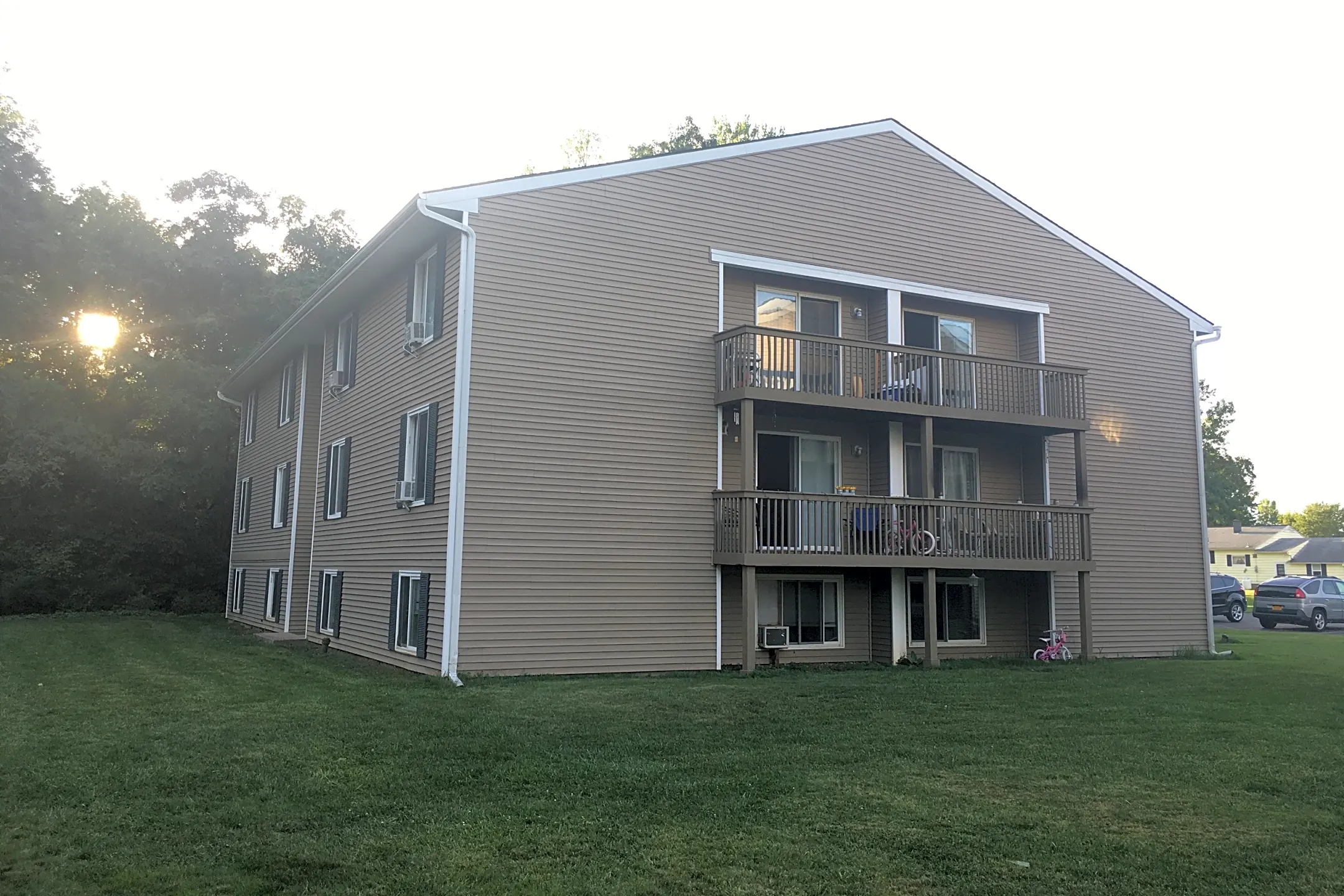 Bayshore North Apartments Apartments Brewerton, NY 13029