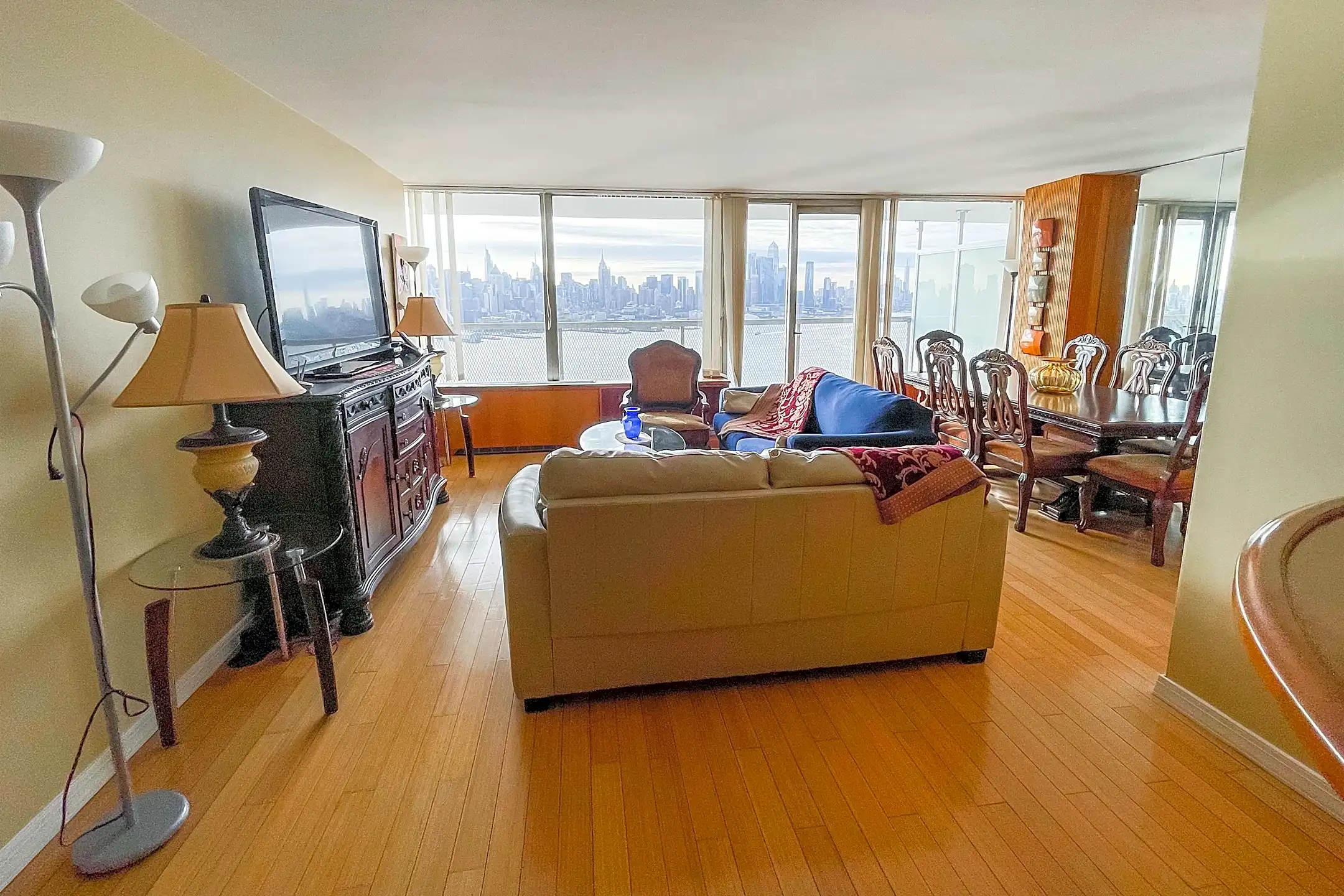 6050 JFK Blvd E Townhomes West New York, NJ 07093