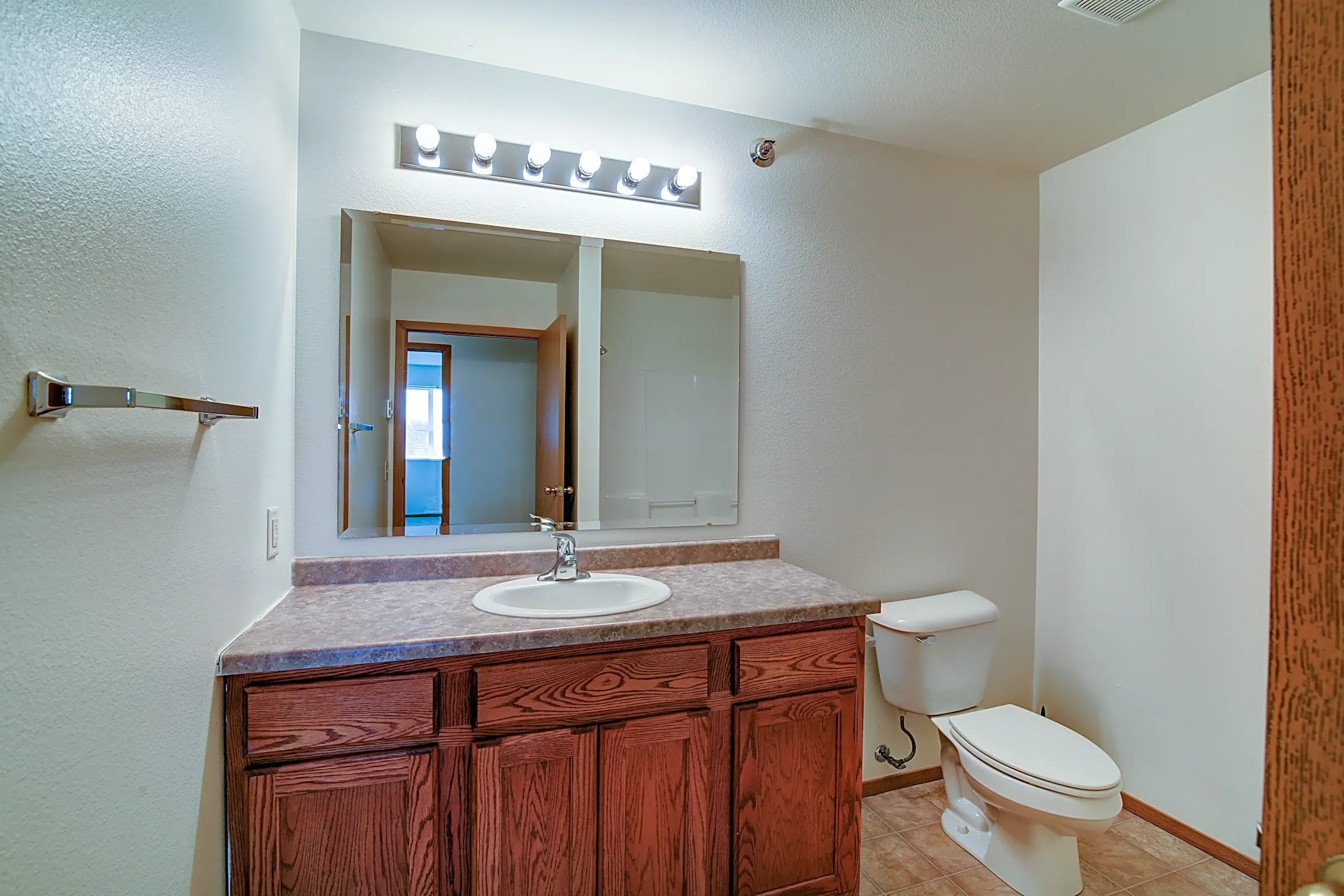 Dakota B Apartments Stanley, ND 58784