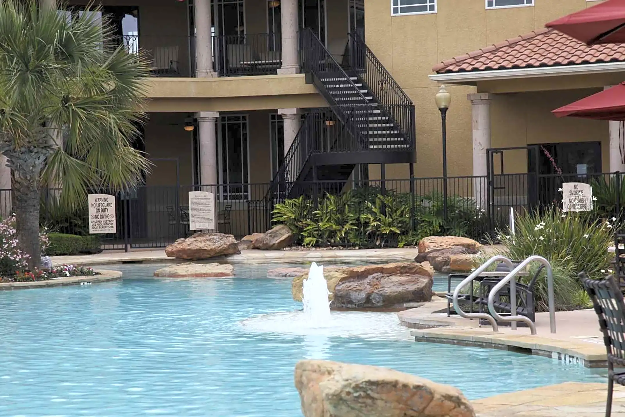Callaway Villas - 305 Marion Pugh Dr College Station, TX Apartments