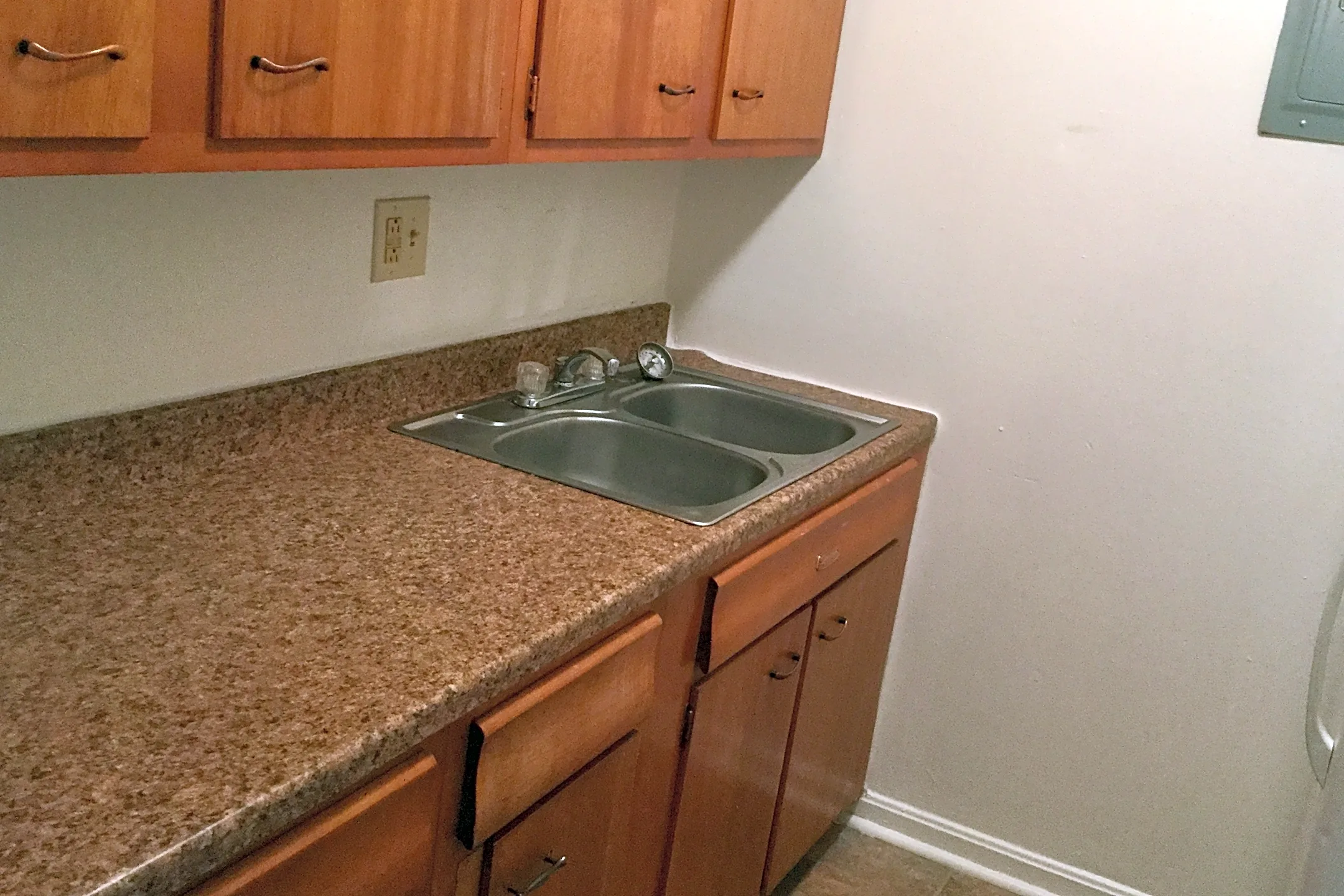 Kinsey Village Apartments 249 Kinsey Rd Apt B16 Xenia, OH