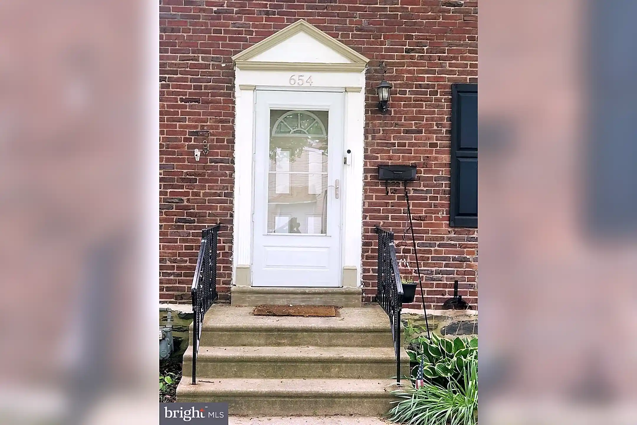 654 Seneca Ave Houses Norwood, PA 19074