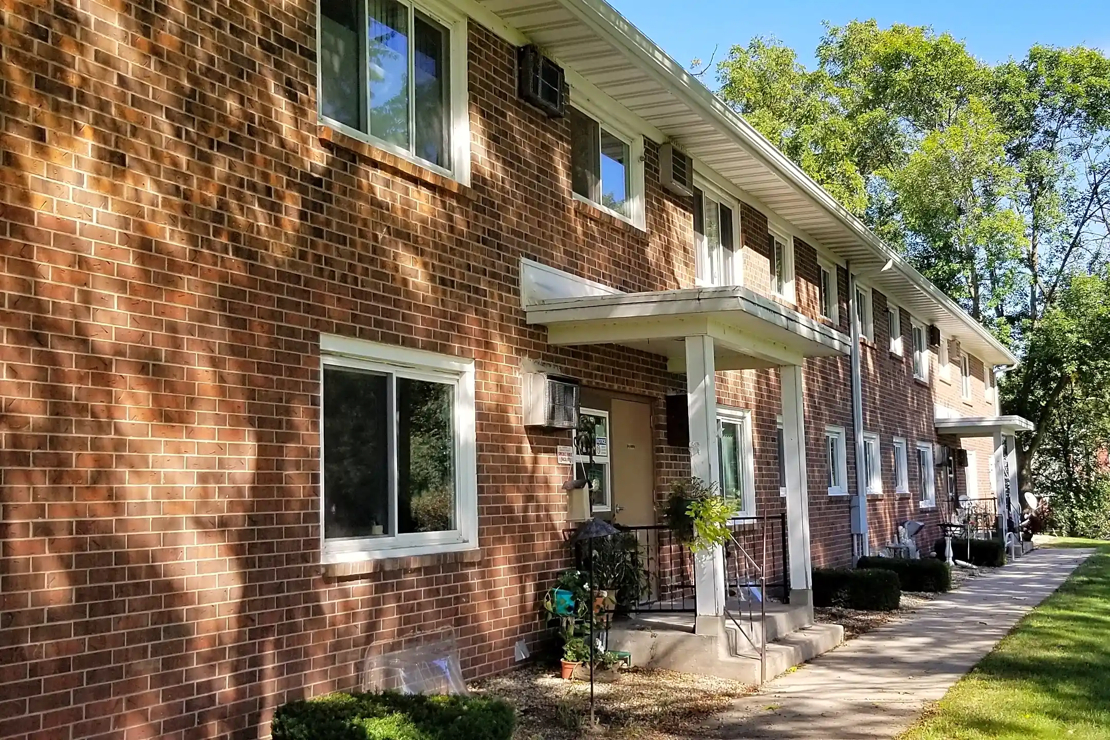 Genesis Apartments Oregon, WI 53575