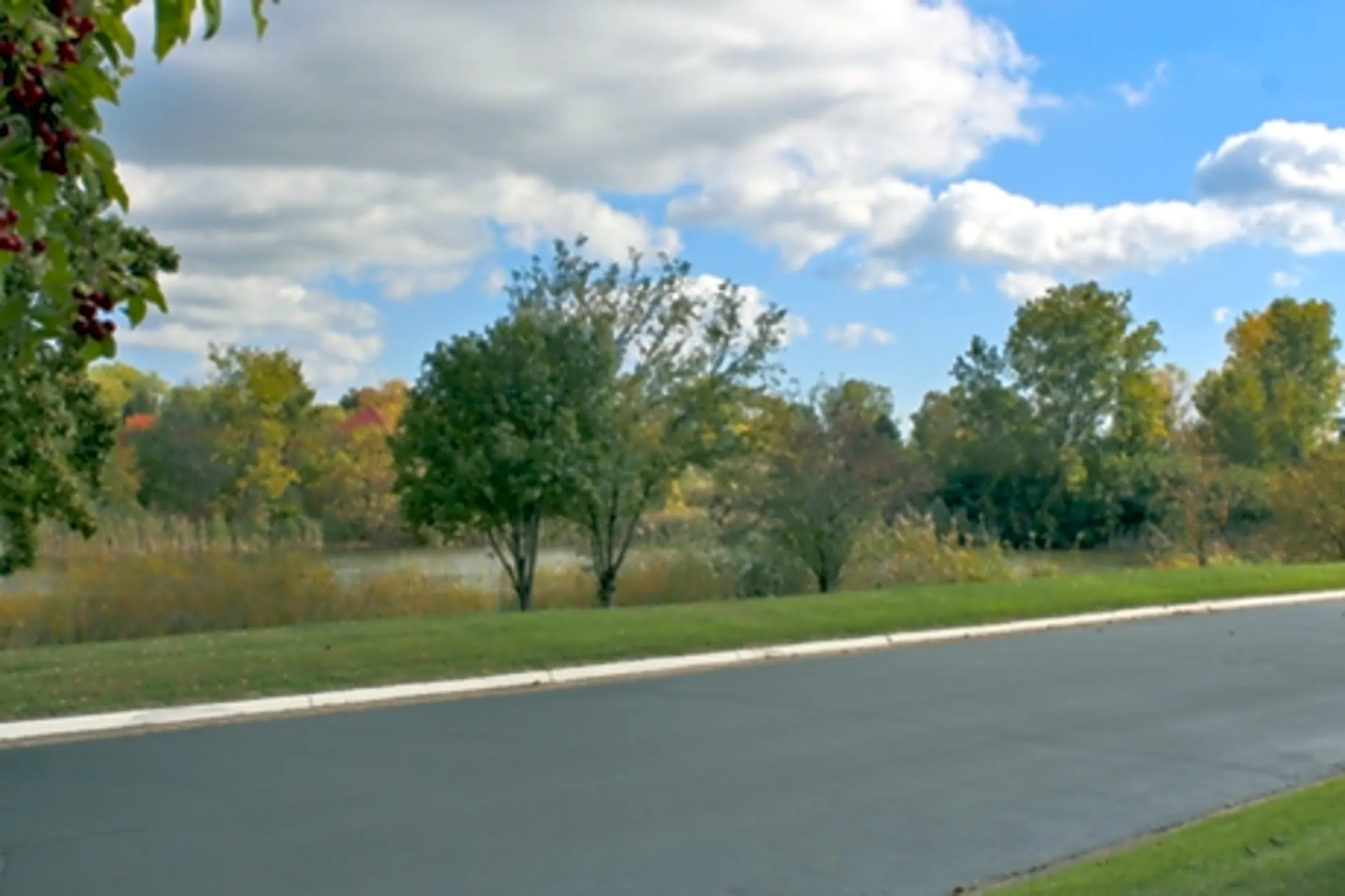 Turtle Creek Apartment Homes 1 Oak Creek Ln Pontiac, MI Apartments for Rent Rent.