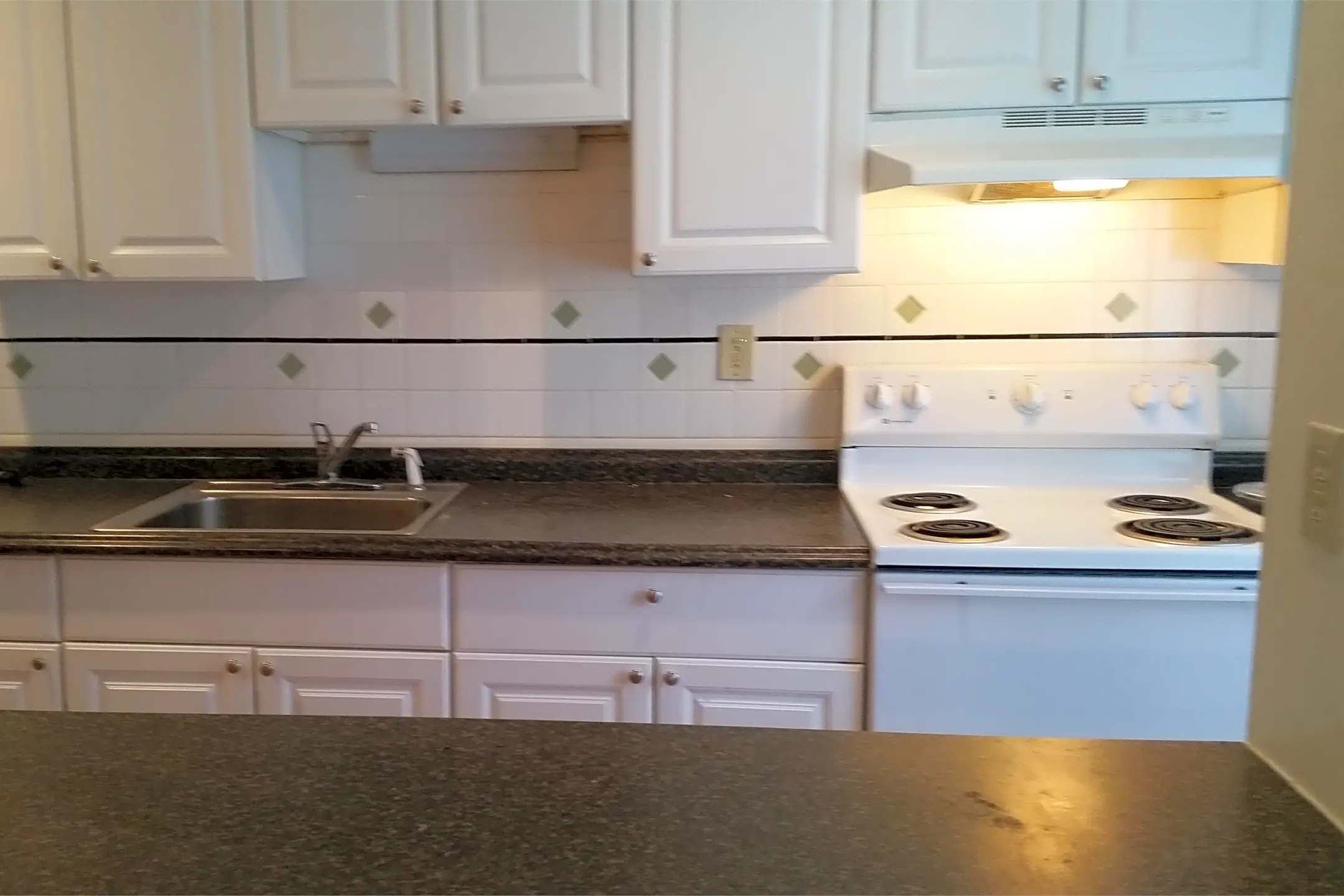 4 Skyline Dr 4 Skyline Dr unit 16 Saugerties, NY Apartments for