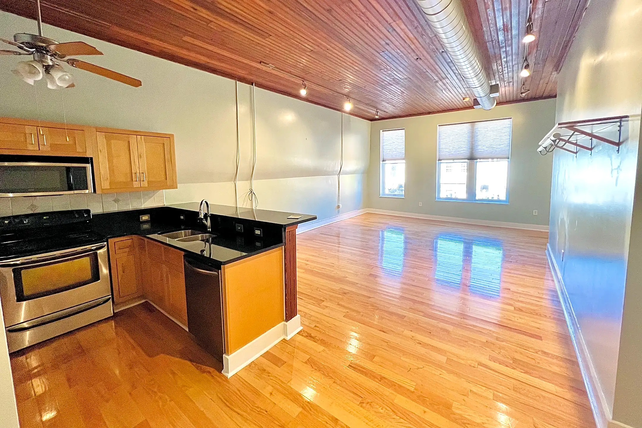 DK Enterprise Luxury Lofts Fayetteville, NC 28301