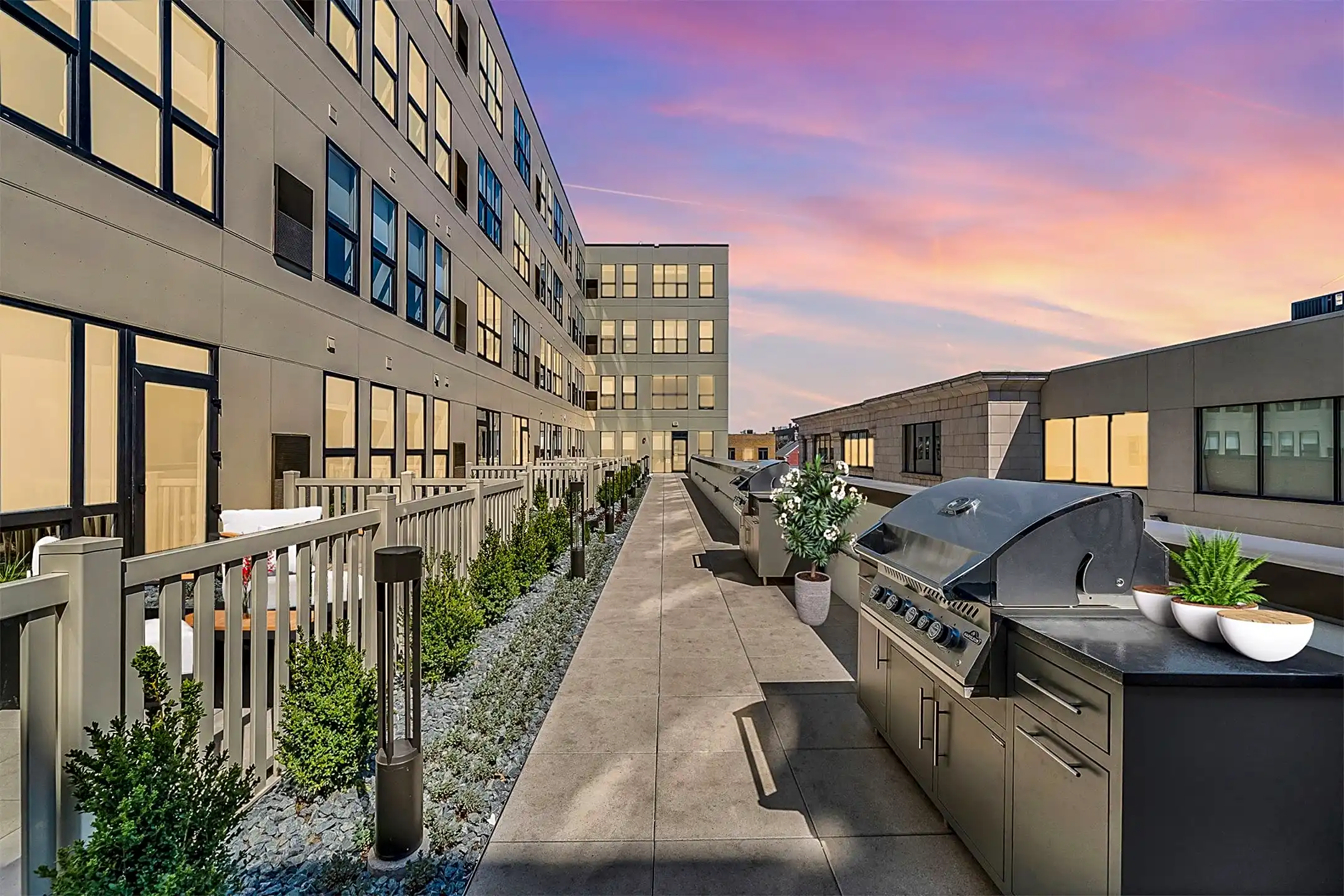 Albion Highland Park 1850 Green Bay Rd Highland Park, IL Apartments