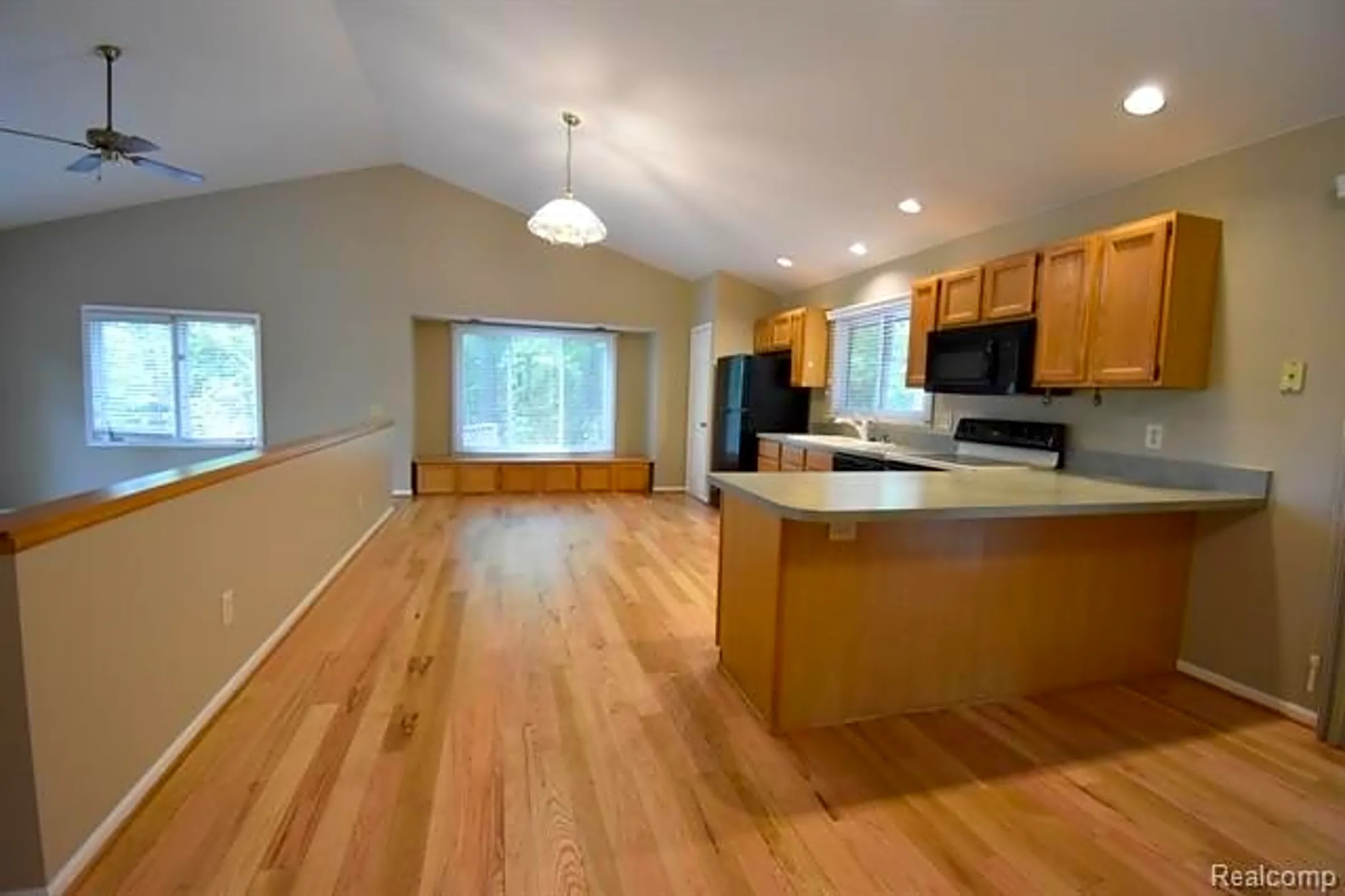 2359 Baseview Dr Pinckney, MI Houses for Rent Rent.