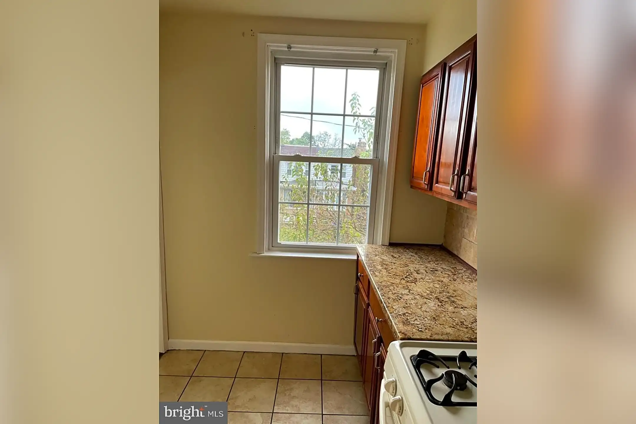 Dining Room - 1909 W Nedro Ave #2 - Philadelphia, PA