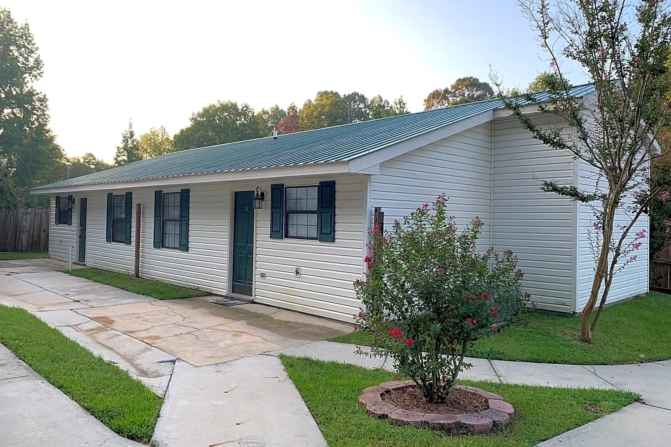 121 Lexington Dr 121 Lexington Dr unit B2 Hattiesburg, MS Houses