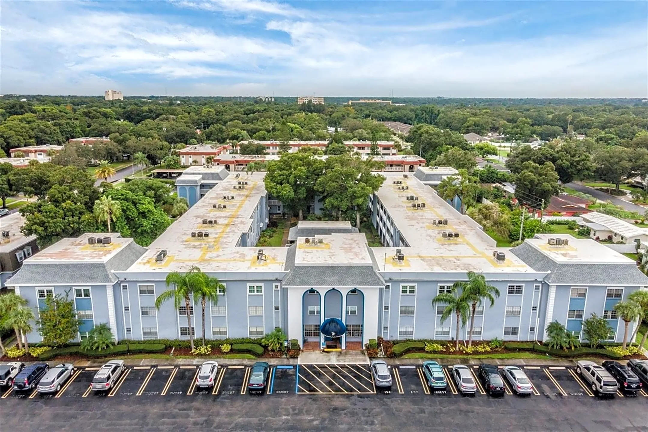 1706 Belleair Forest Dr 352 Condos Belleair, FL 33756