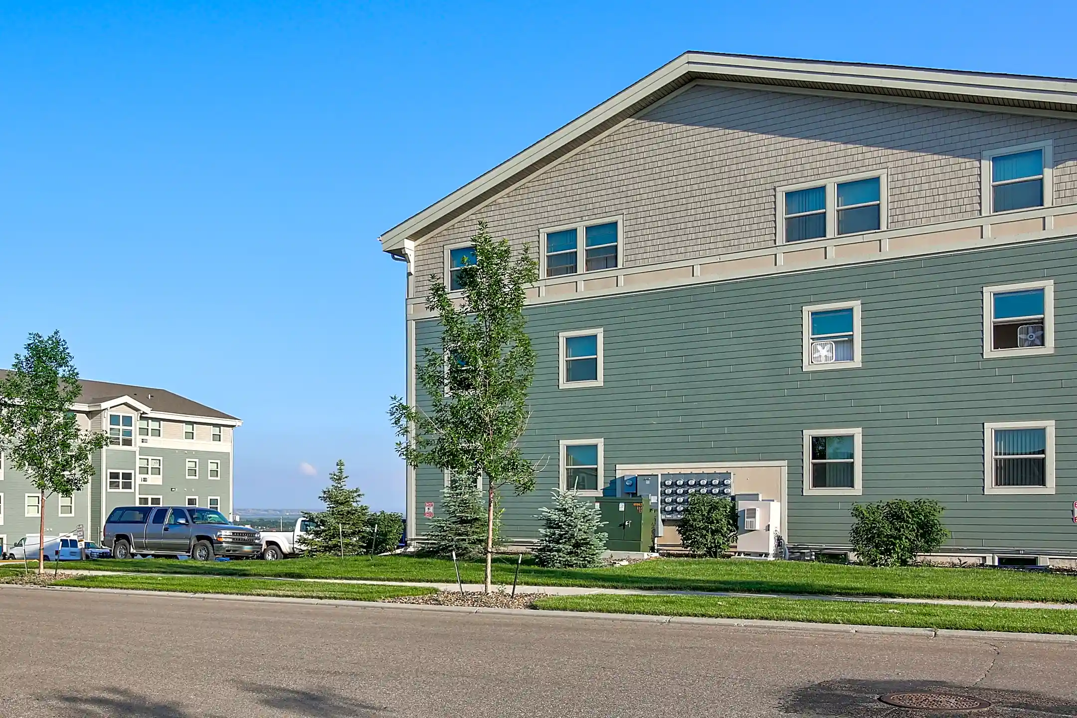 T&E Apartments 3312 29th St W Williston, ND Apartments for Rent Rent.