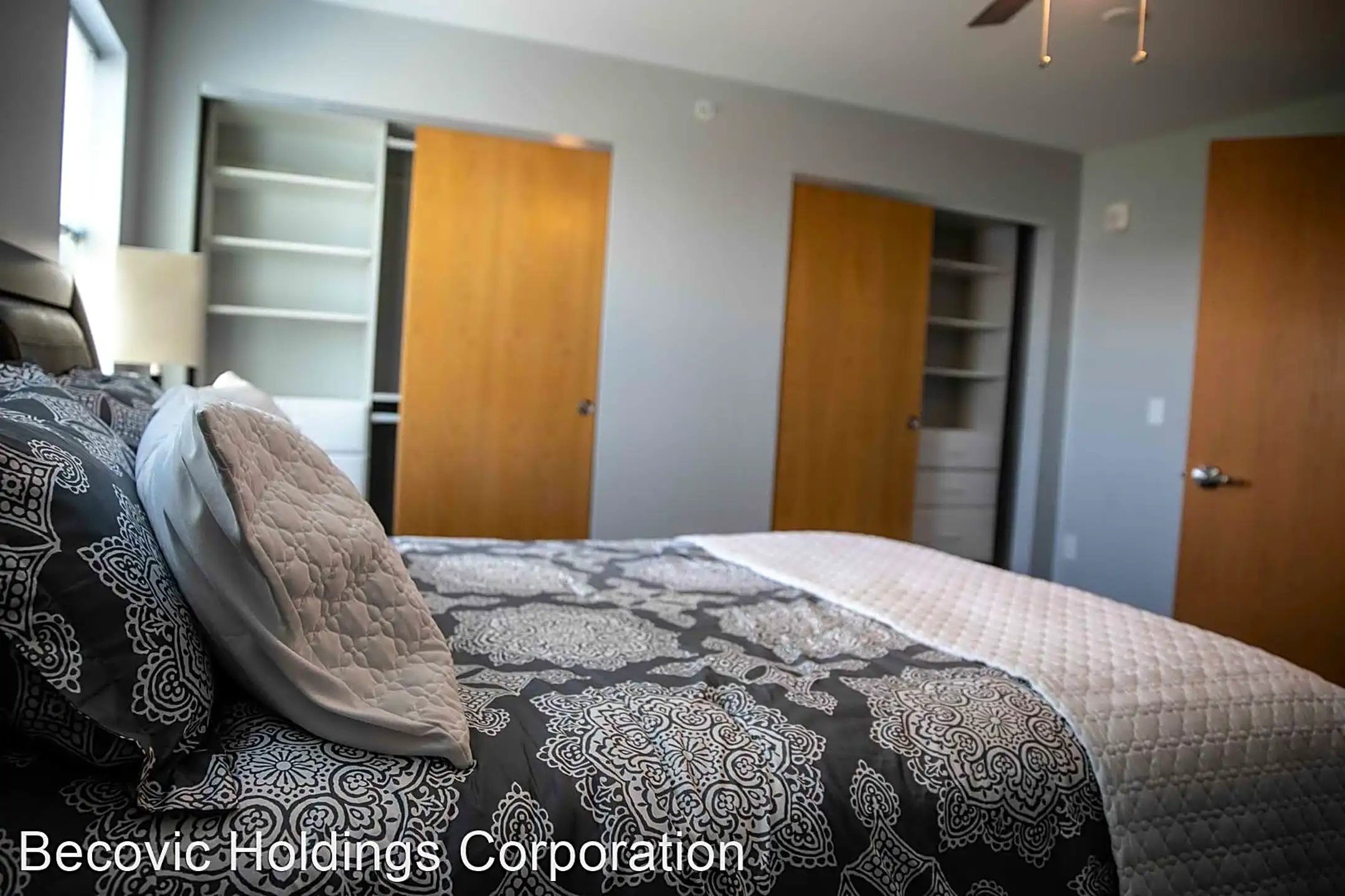 Bedroom - WaterFront Apartments - Moline, IL