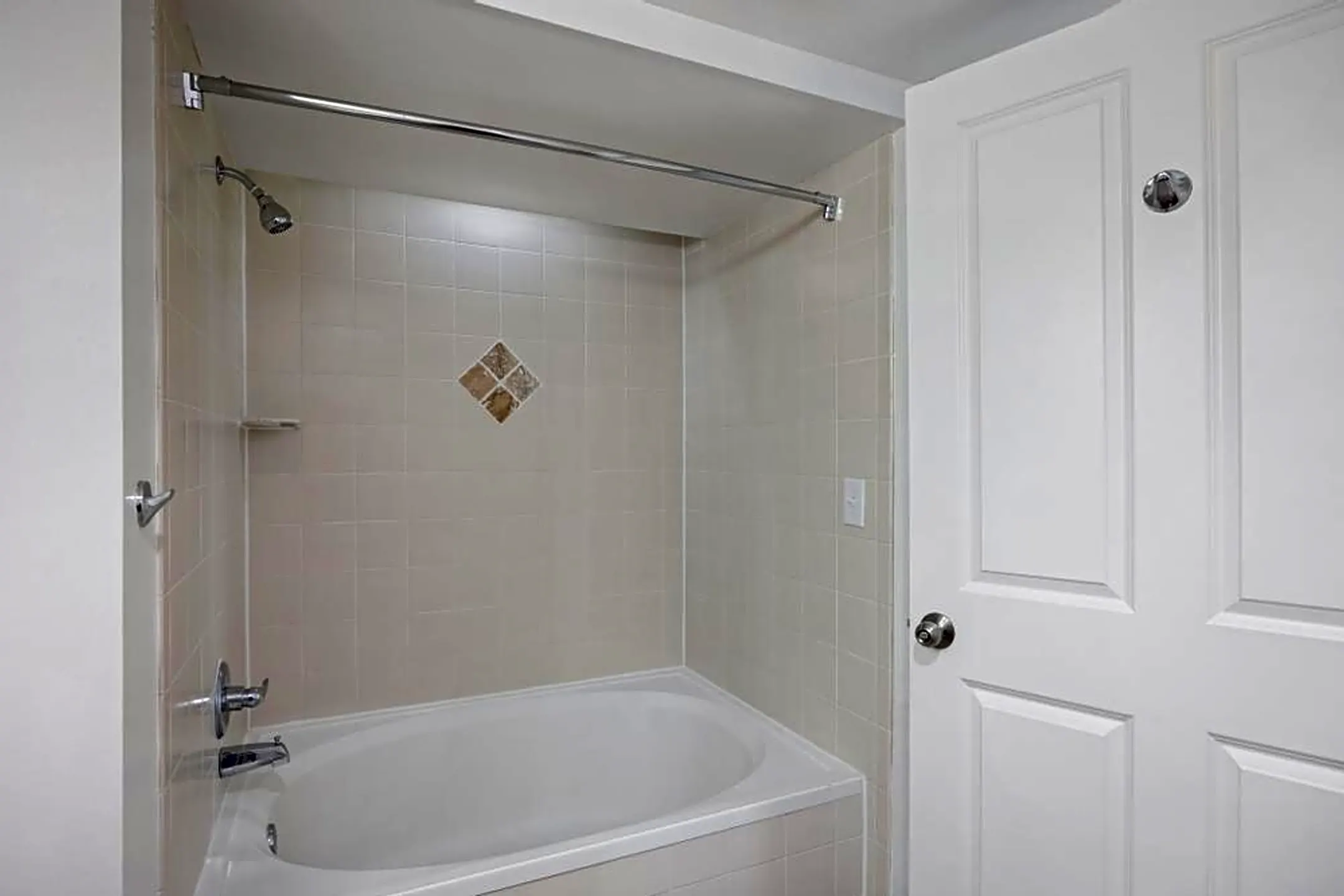 Bathroom - AVIA Apartments At College Boulevard - Overland Park, KS