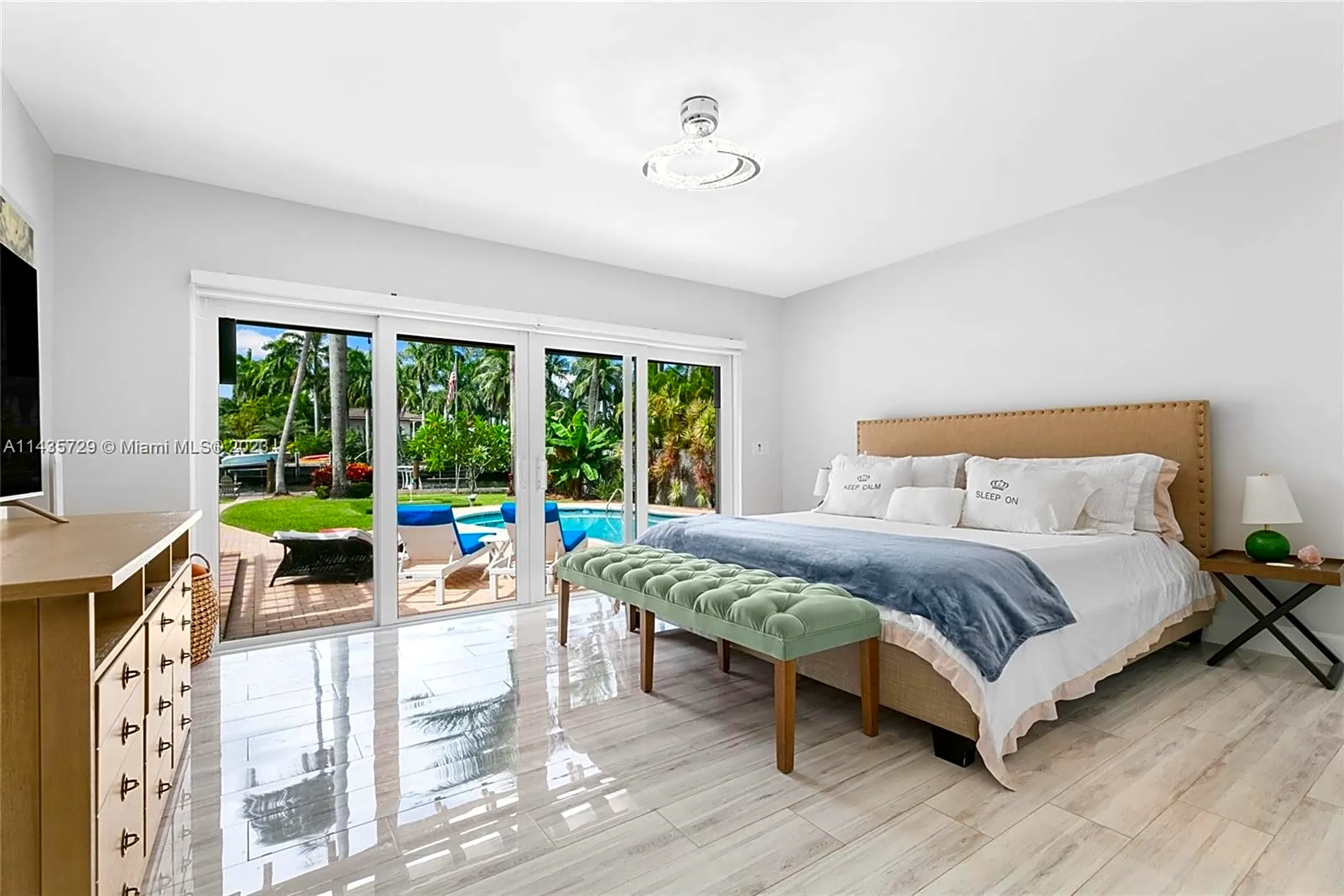 Bedroom - 913 Coconut Dr - Fort Lauderdale, FL