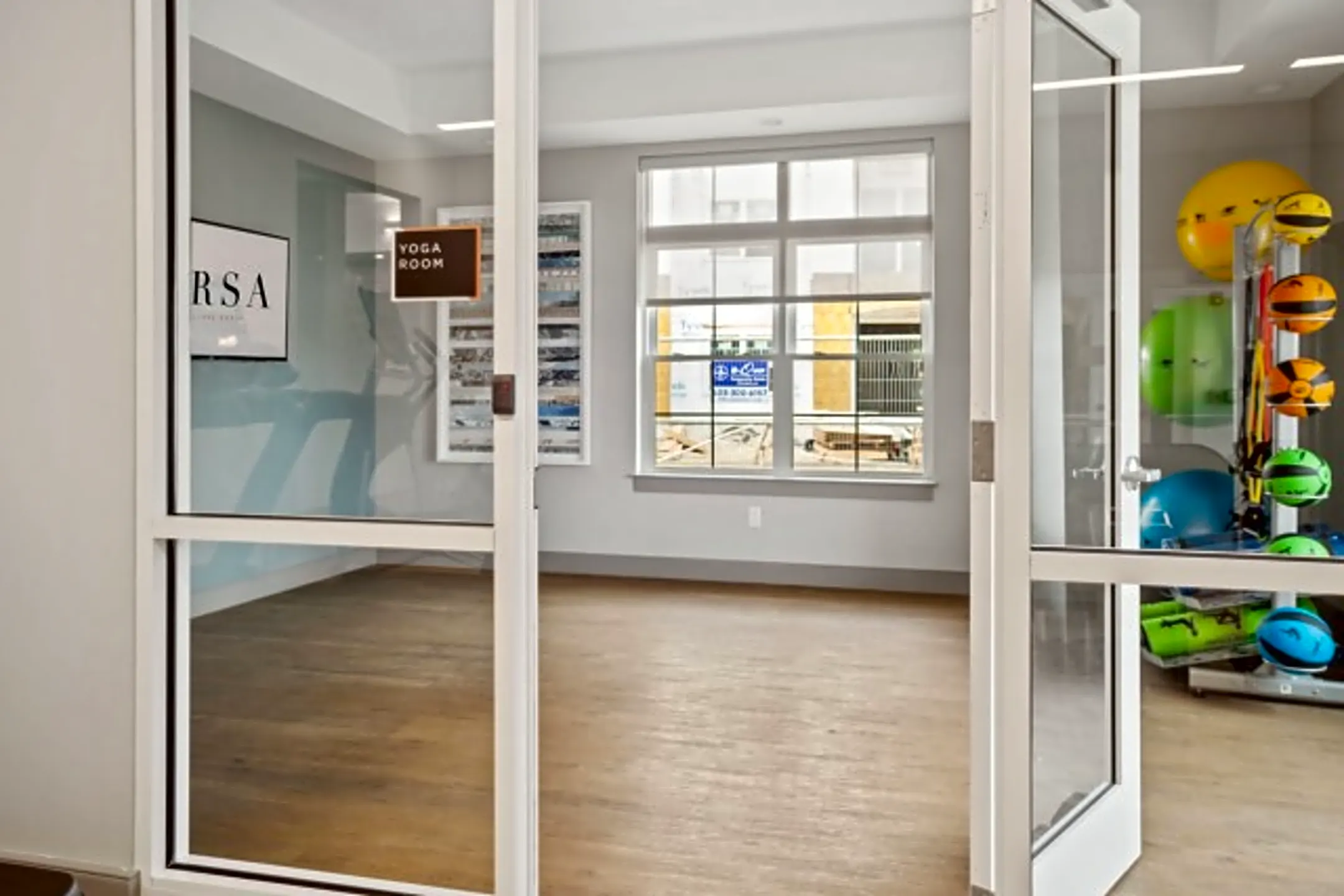 Corsa Salem, NH 03079