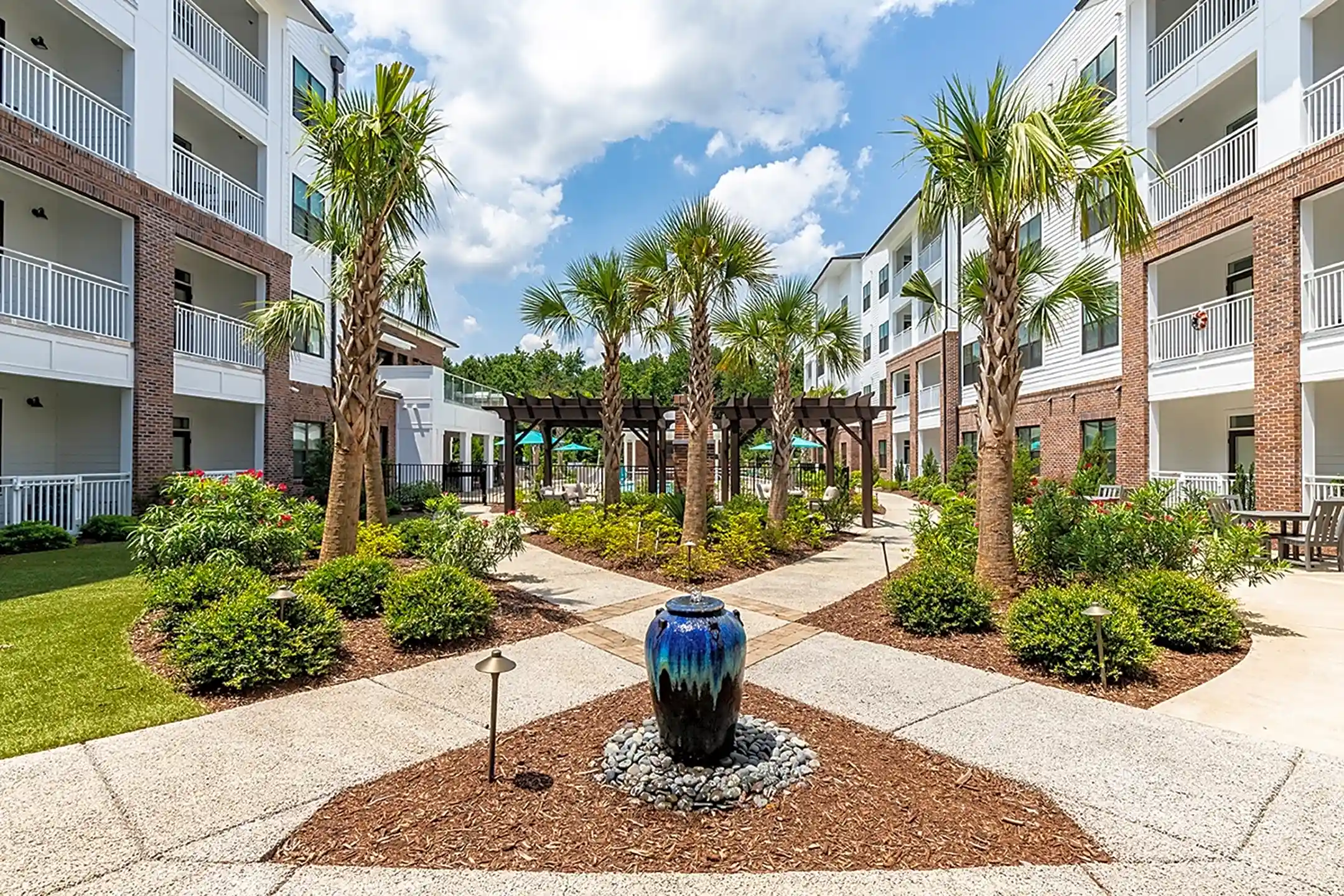Mayfaire Flats 1813 Sir Tyler Drive Wilmington, NC Apartments for