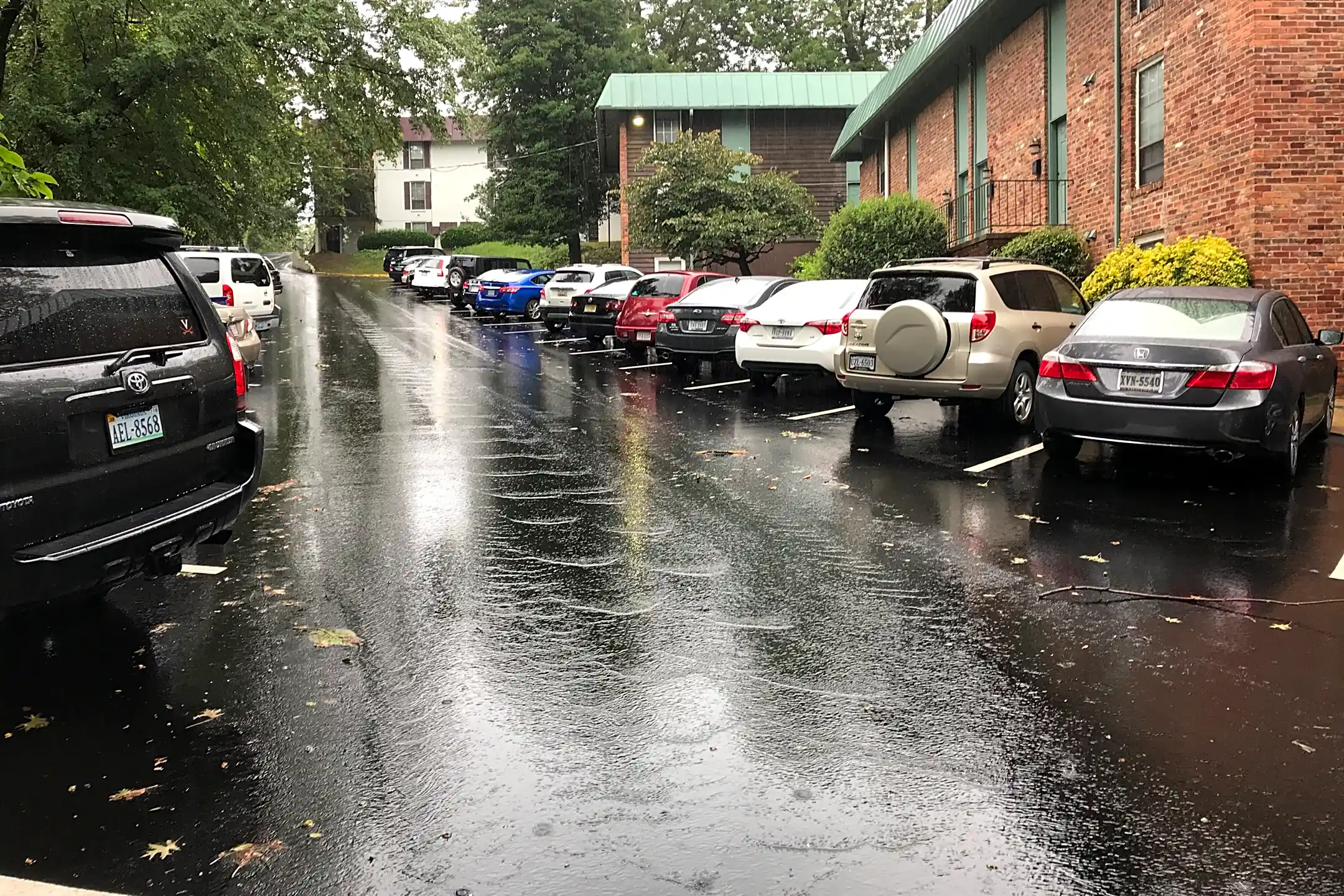 Oxford Hill Apartments Charlottesville