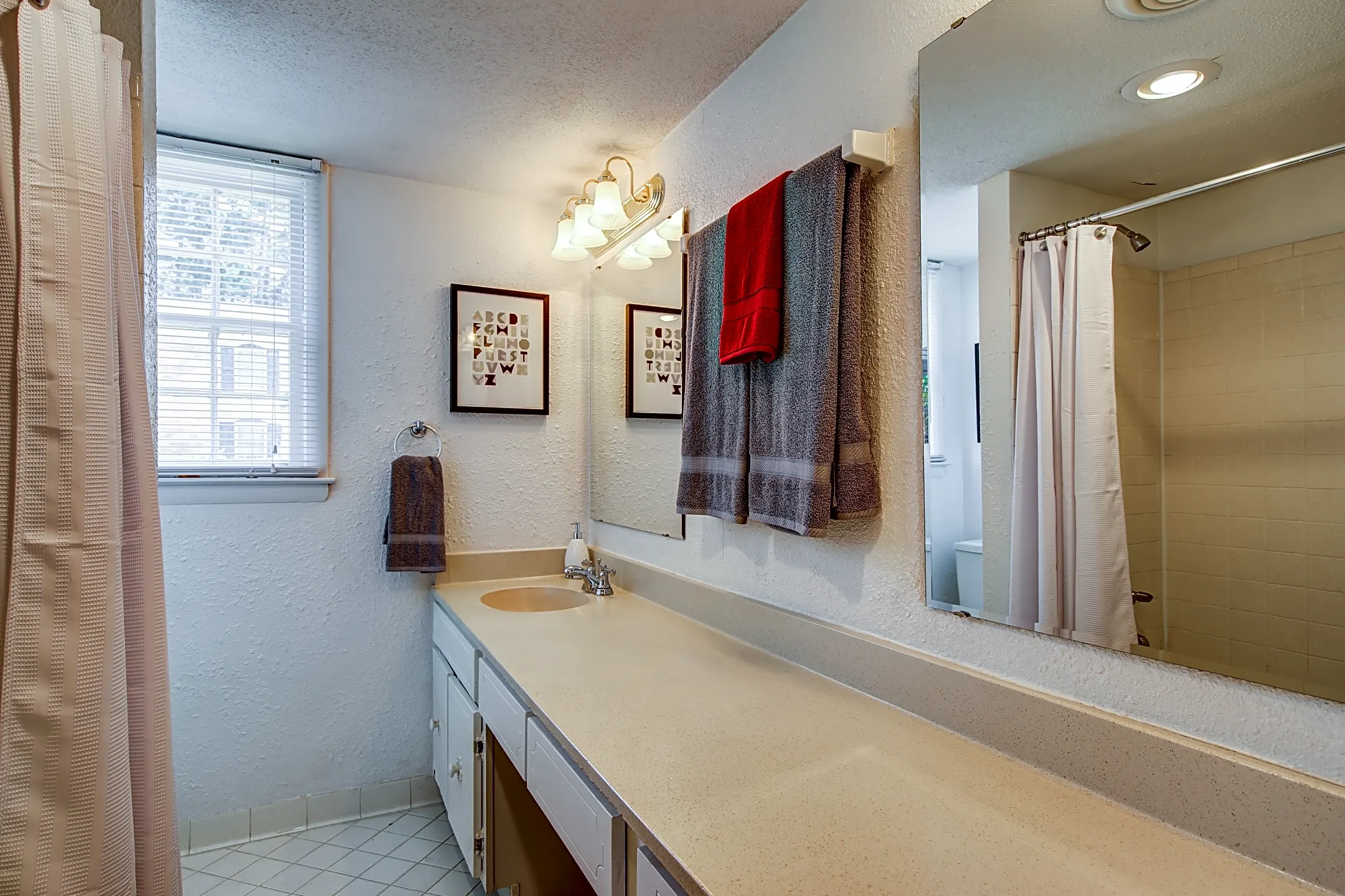 Bathroom - Woodland Village - Columbia, SC