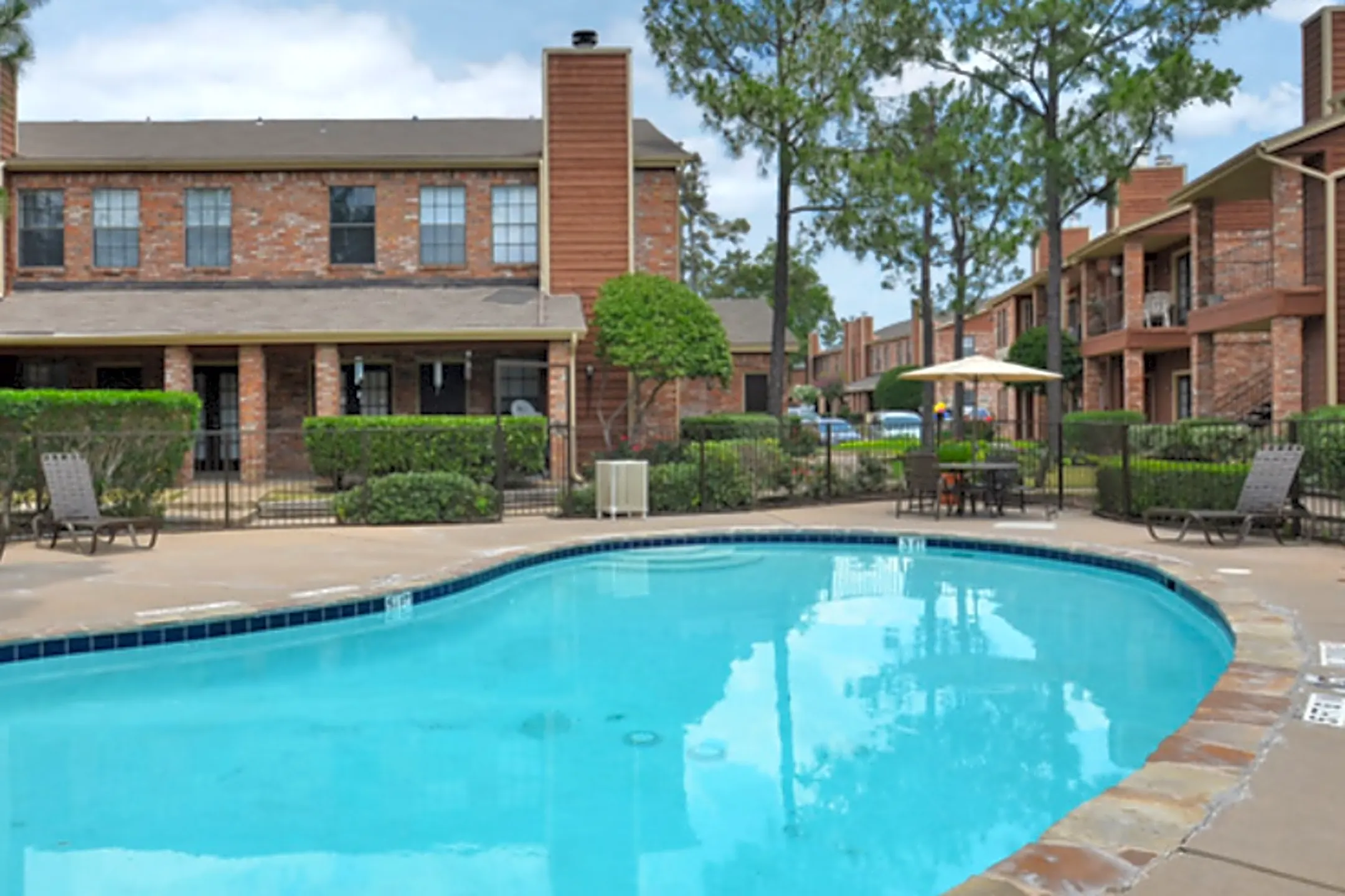 The Cottages of Cypresswood 7203 Oakwood Glen Blvd Spring, TX