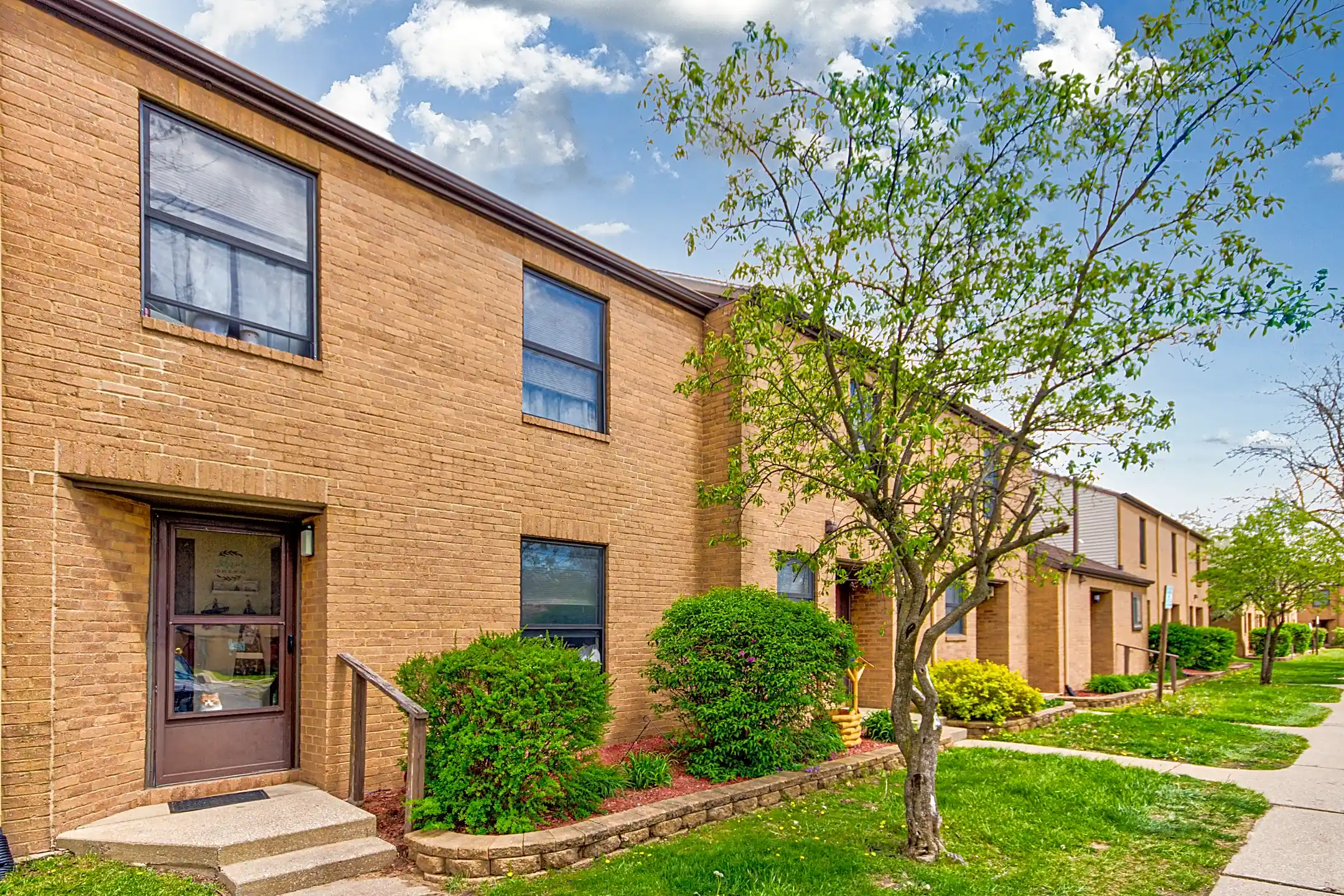 Riverside Townhomes 1229 Lockport Dr Three Rivers, MI Apartments for Rent Rent.