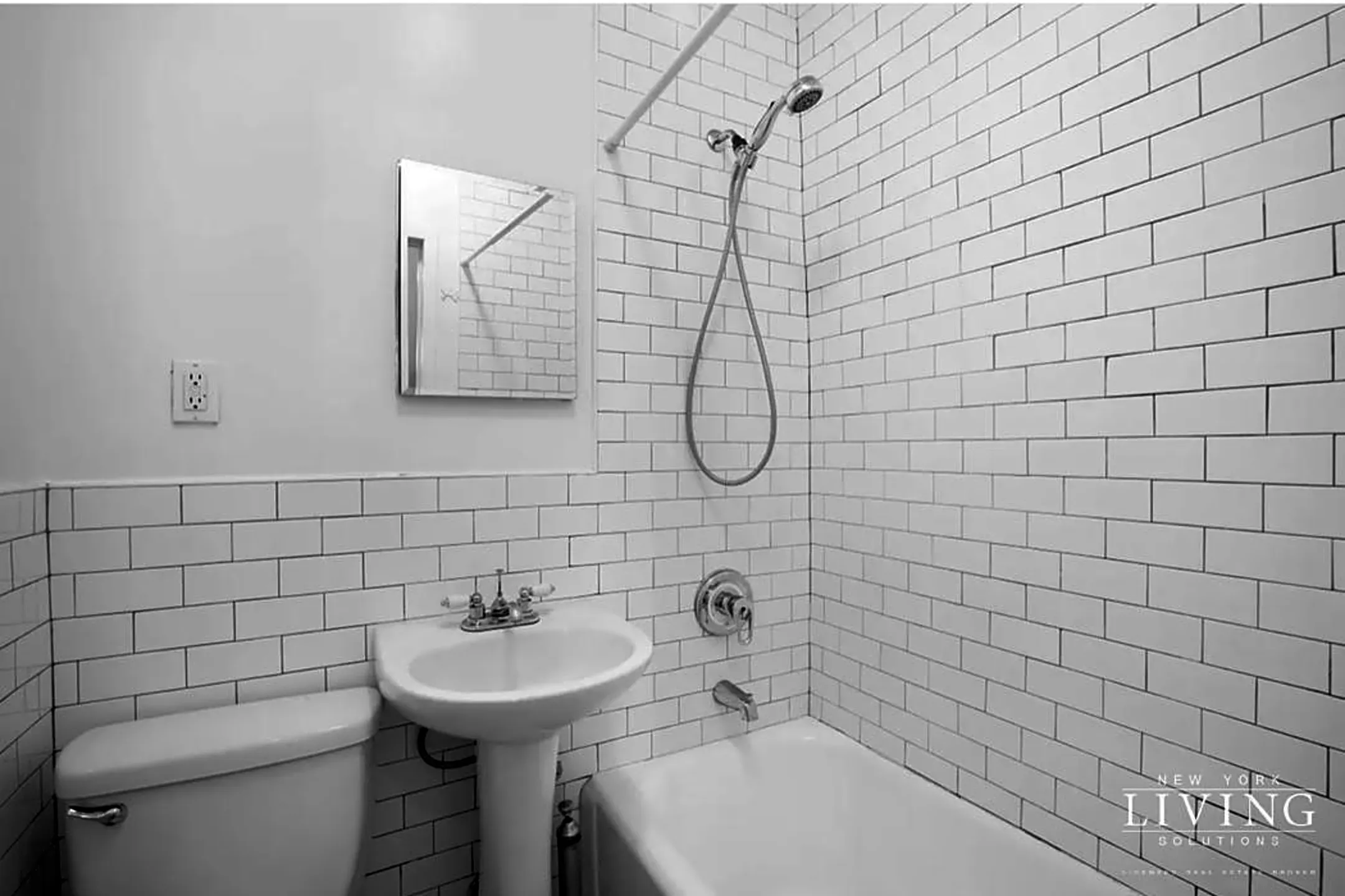 48 Greenwich Ave 48 Greenwich Ave unit 1aS New York, NY Apartments