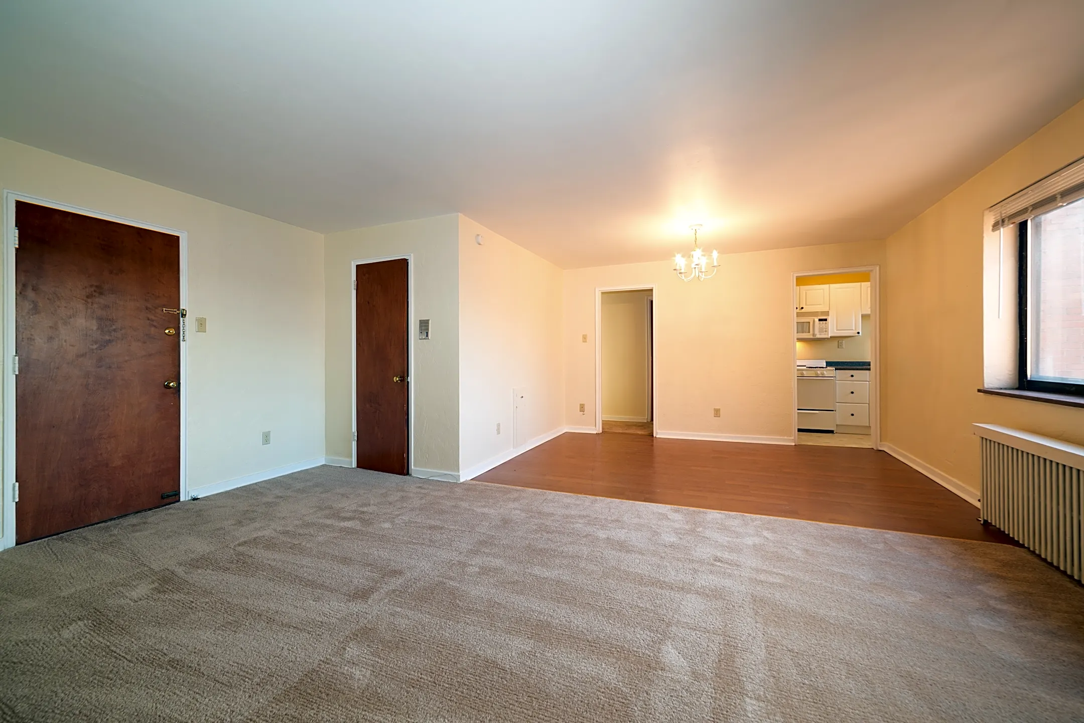 Normandy Apartments 5530 Fifth Avenue Pittsburgh, PA Apartments for