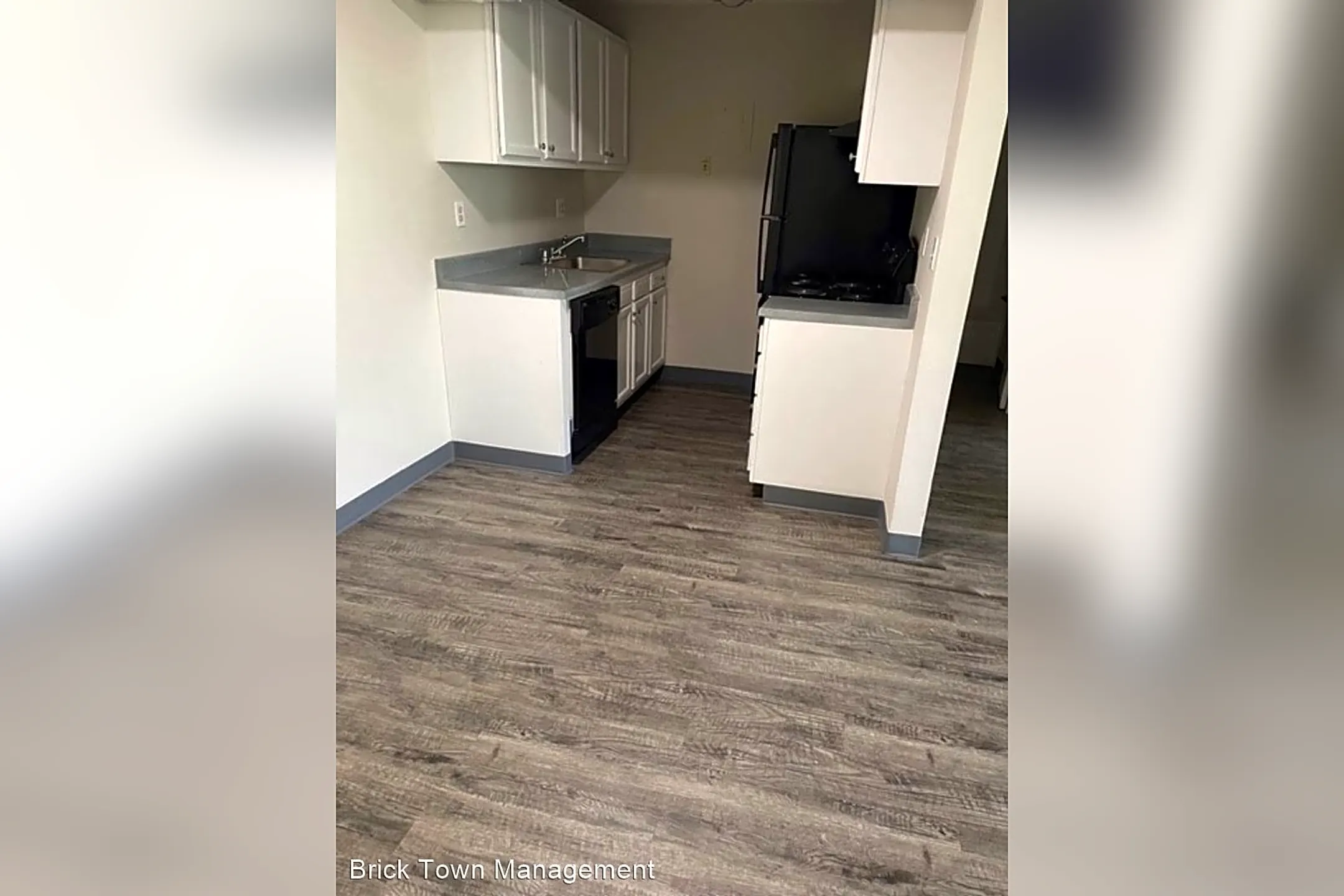 Kitchen - 2400 Hickman Rd. - Des Moines, IA
