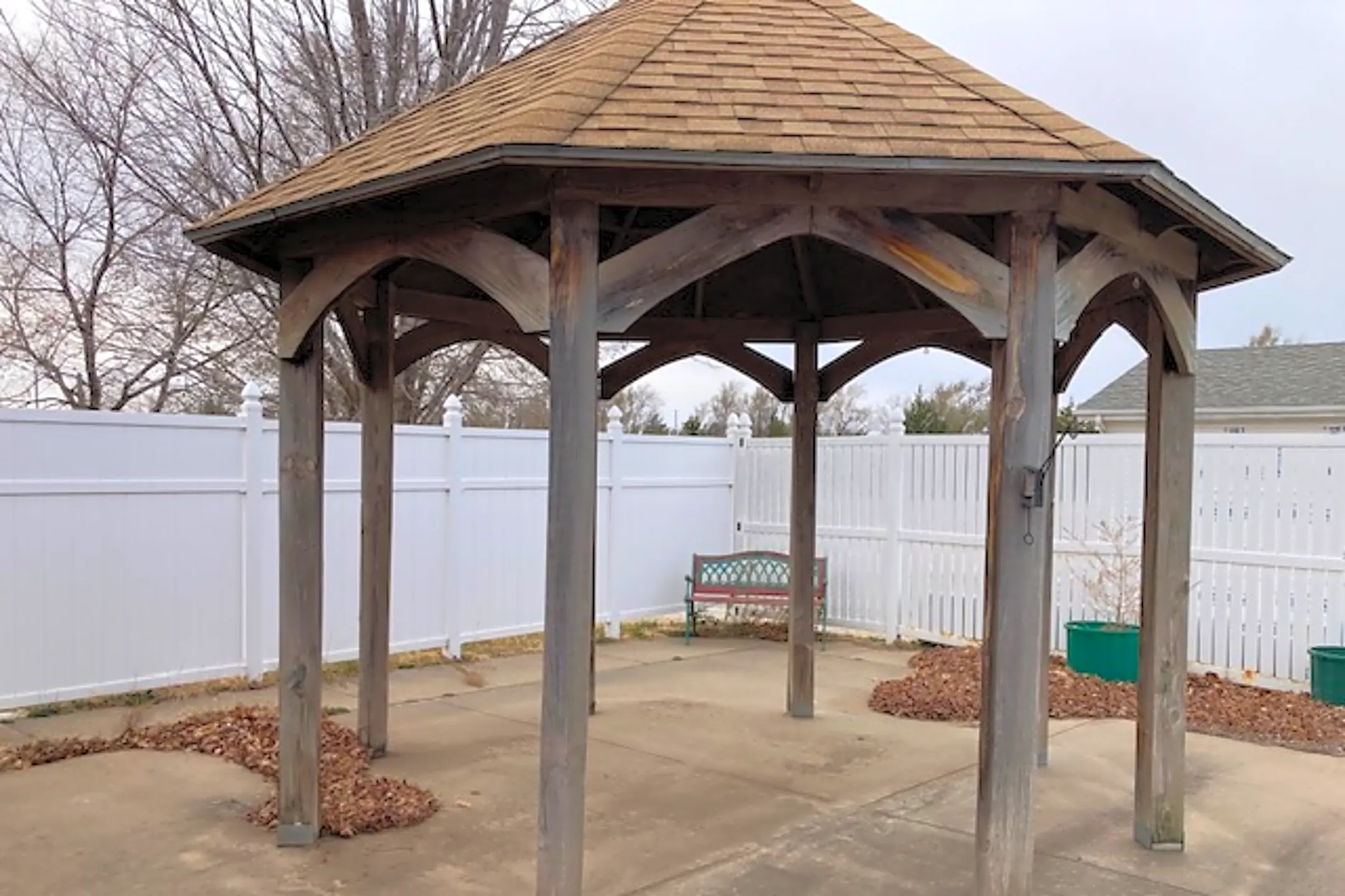 1311 S Douglas Ave Lyons, KS Apartments for Rent Rent.