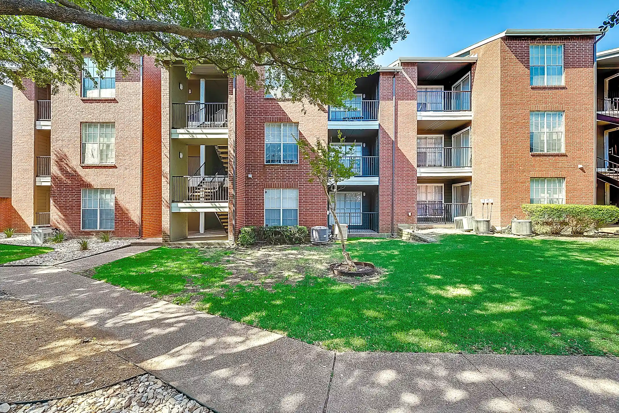 Pacifica Dallas, TX 75237