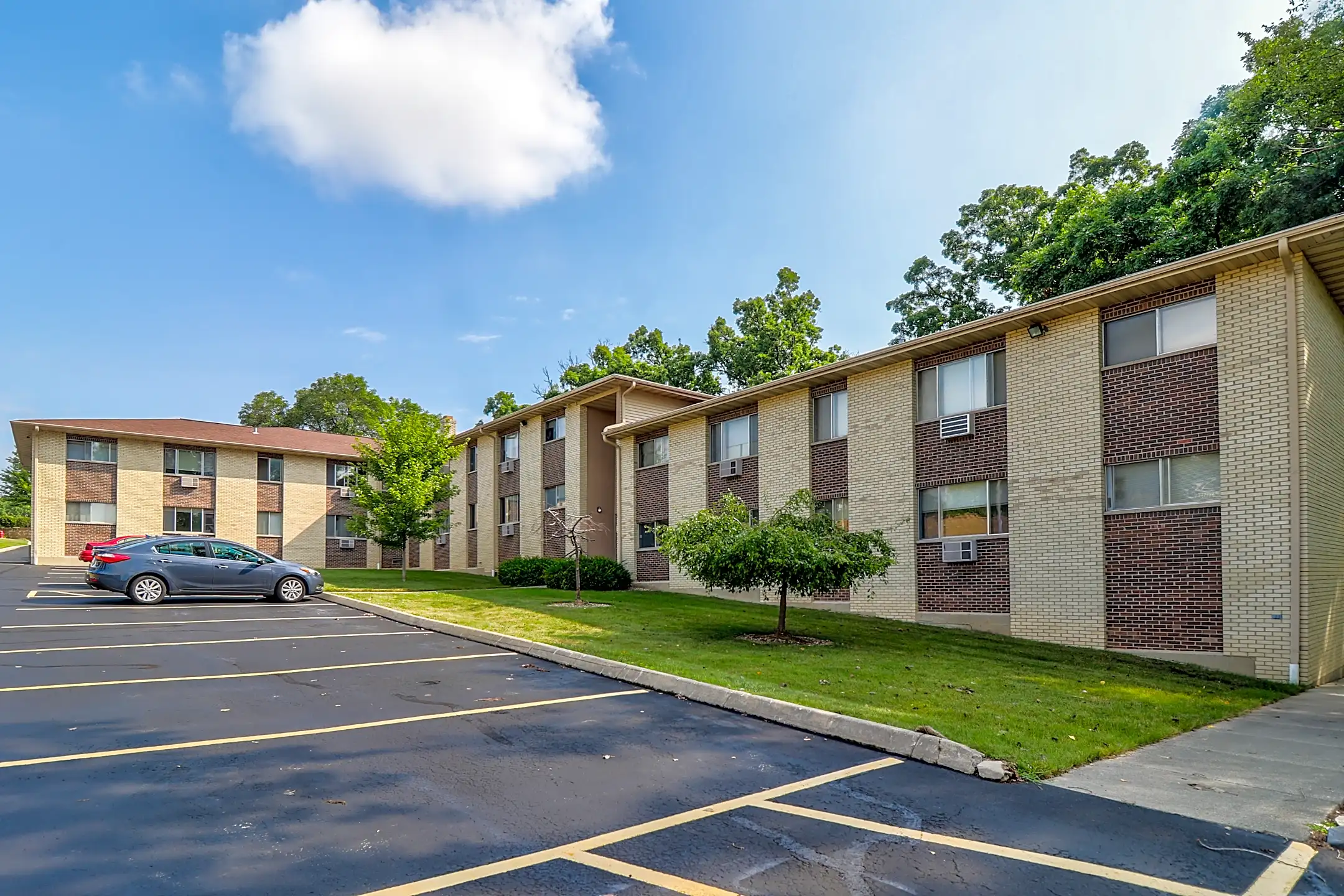 Executive East Apartments Monona, WI 53716