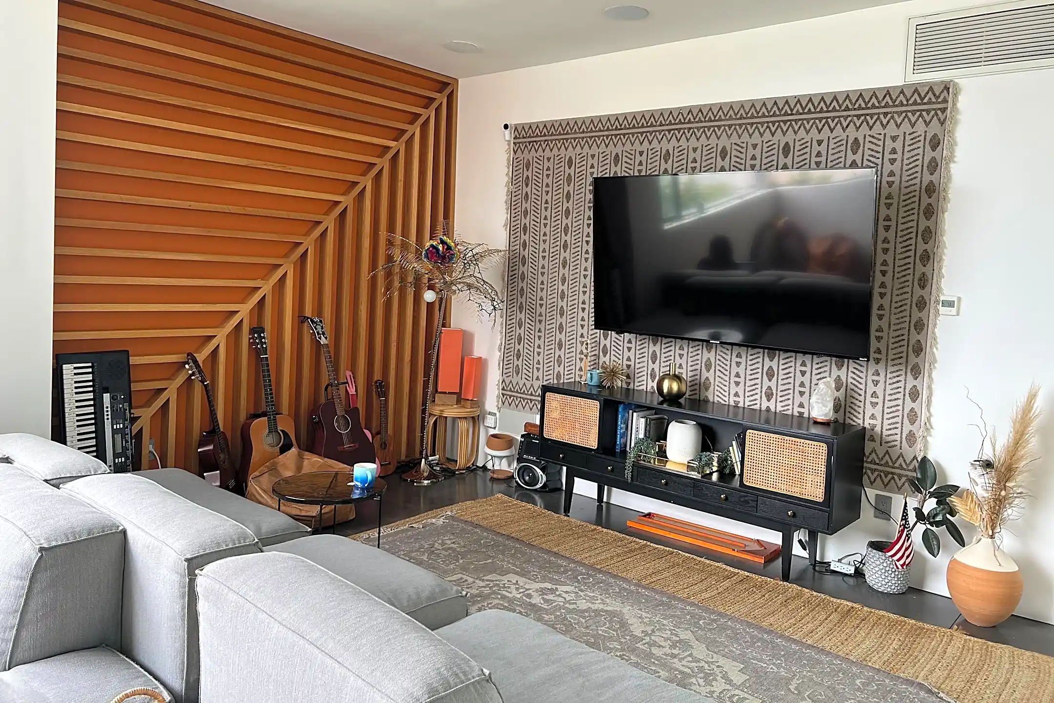 Living Room - 2478 Penmar Avenue - Venice, CA